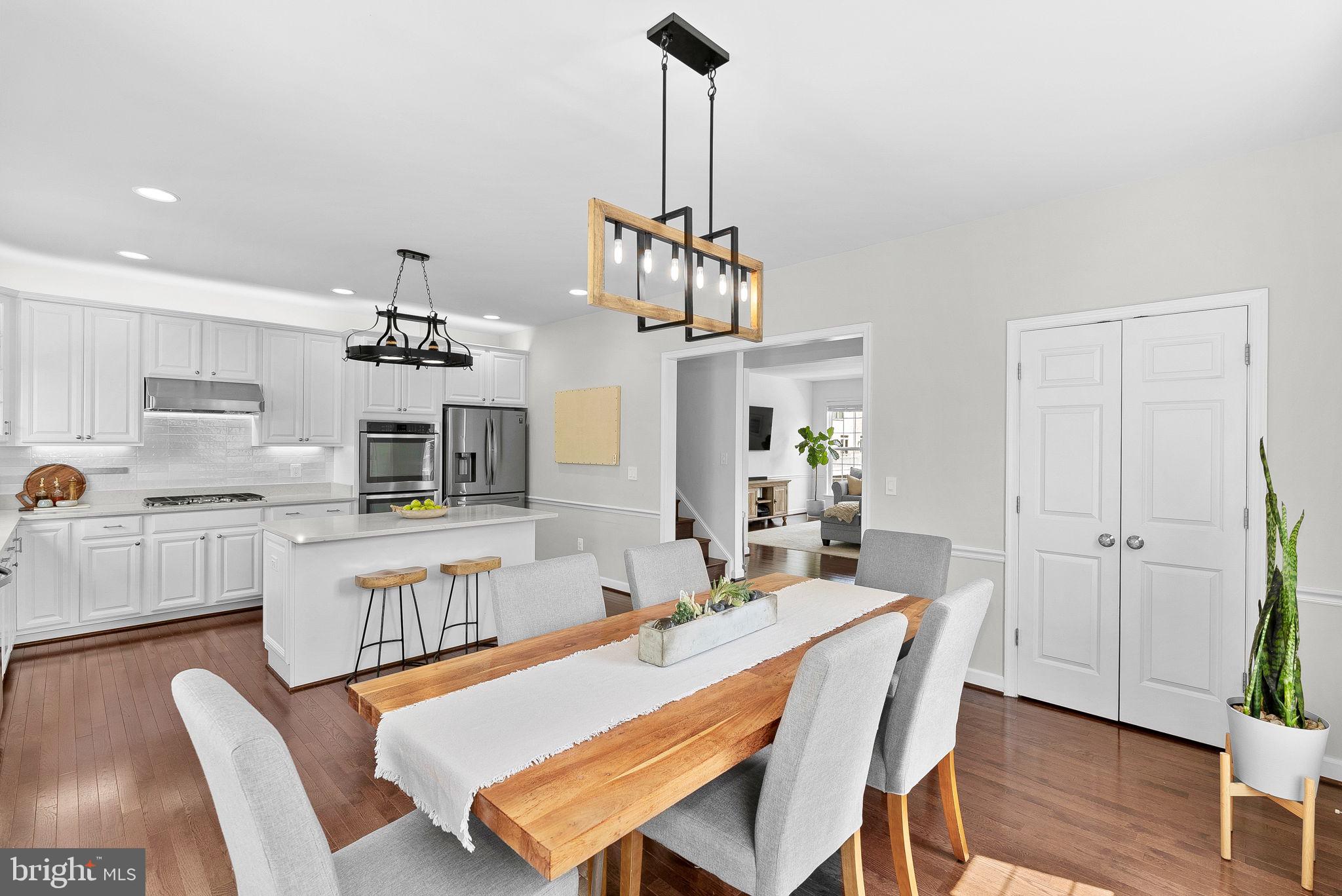 POTTERS GLEN - Residential Lease