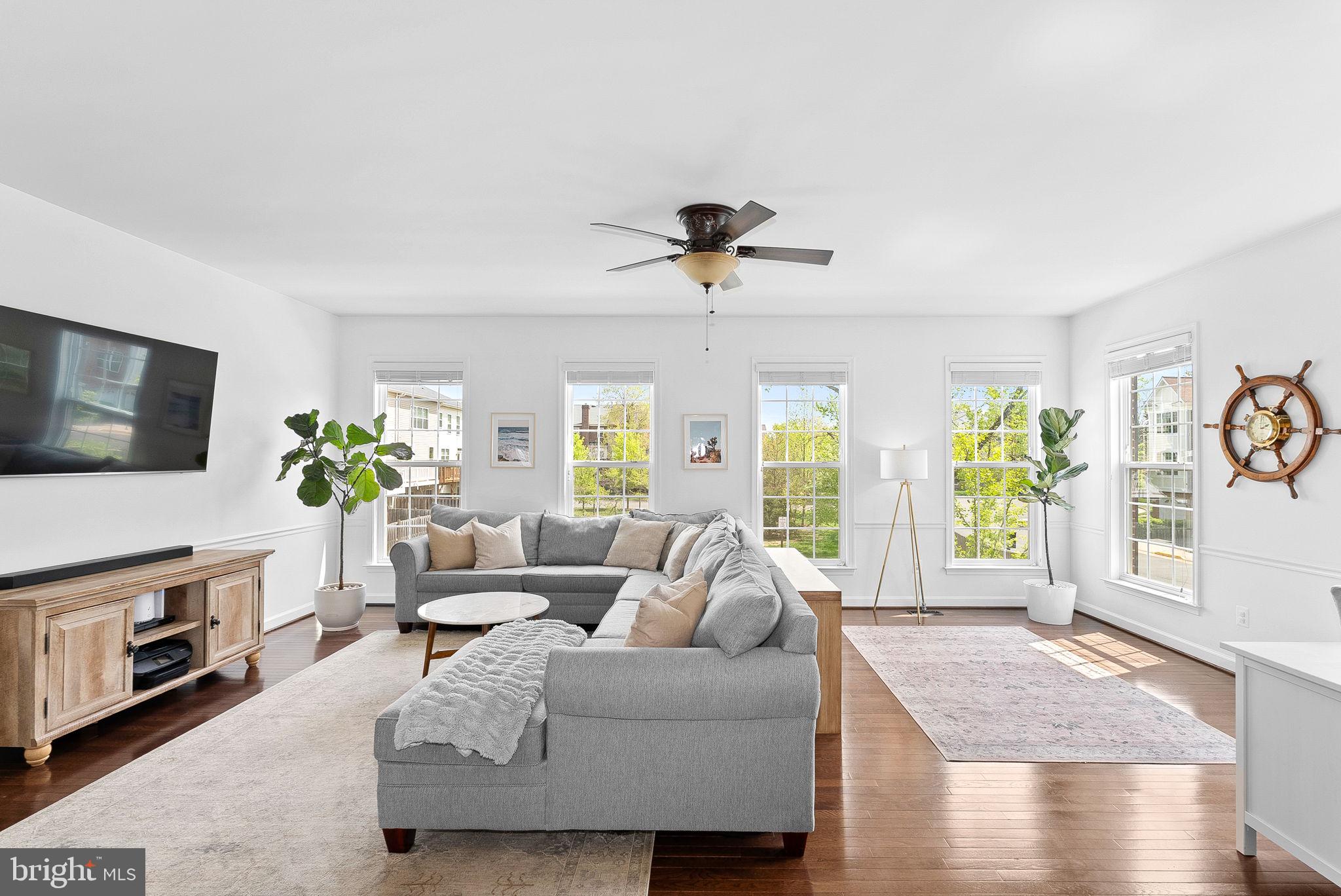 POTTERS GLEN - Residential Lease