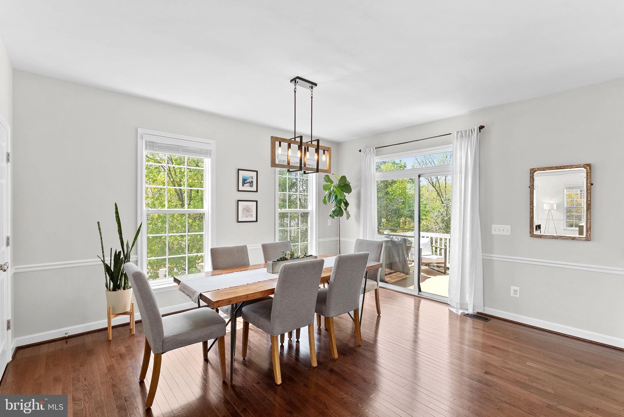 POTTERS GLEN - Residential Lease