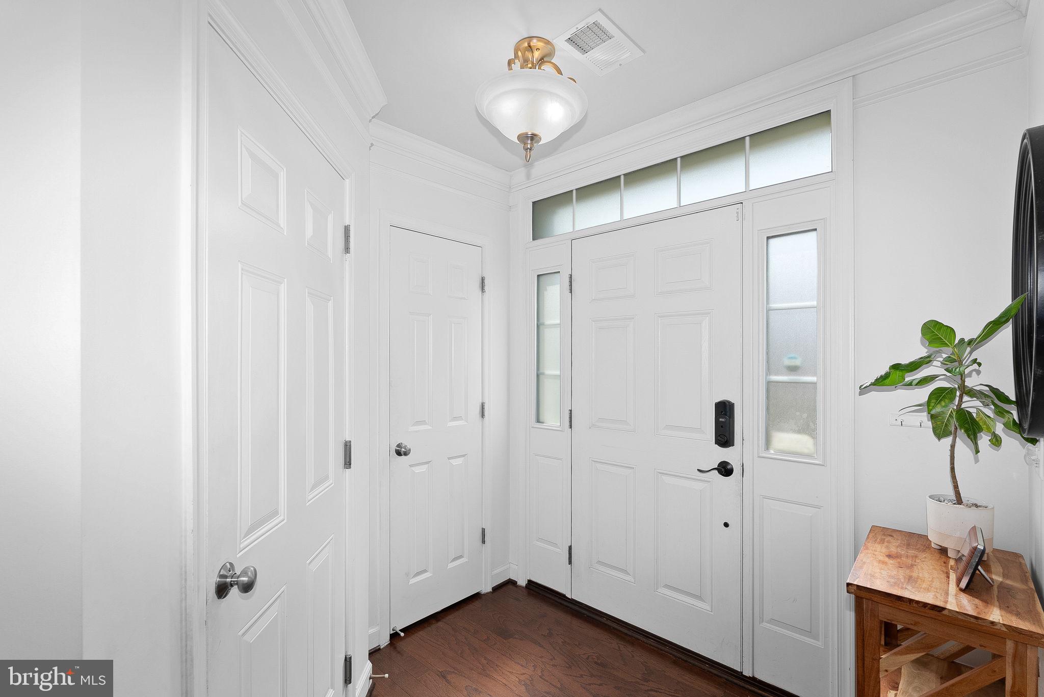 POTTERS GLEN - Residential Lease