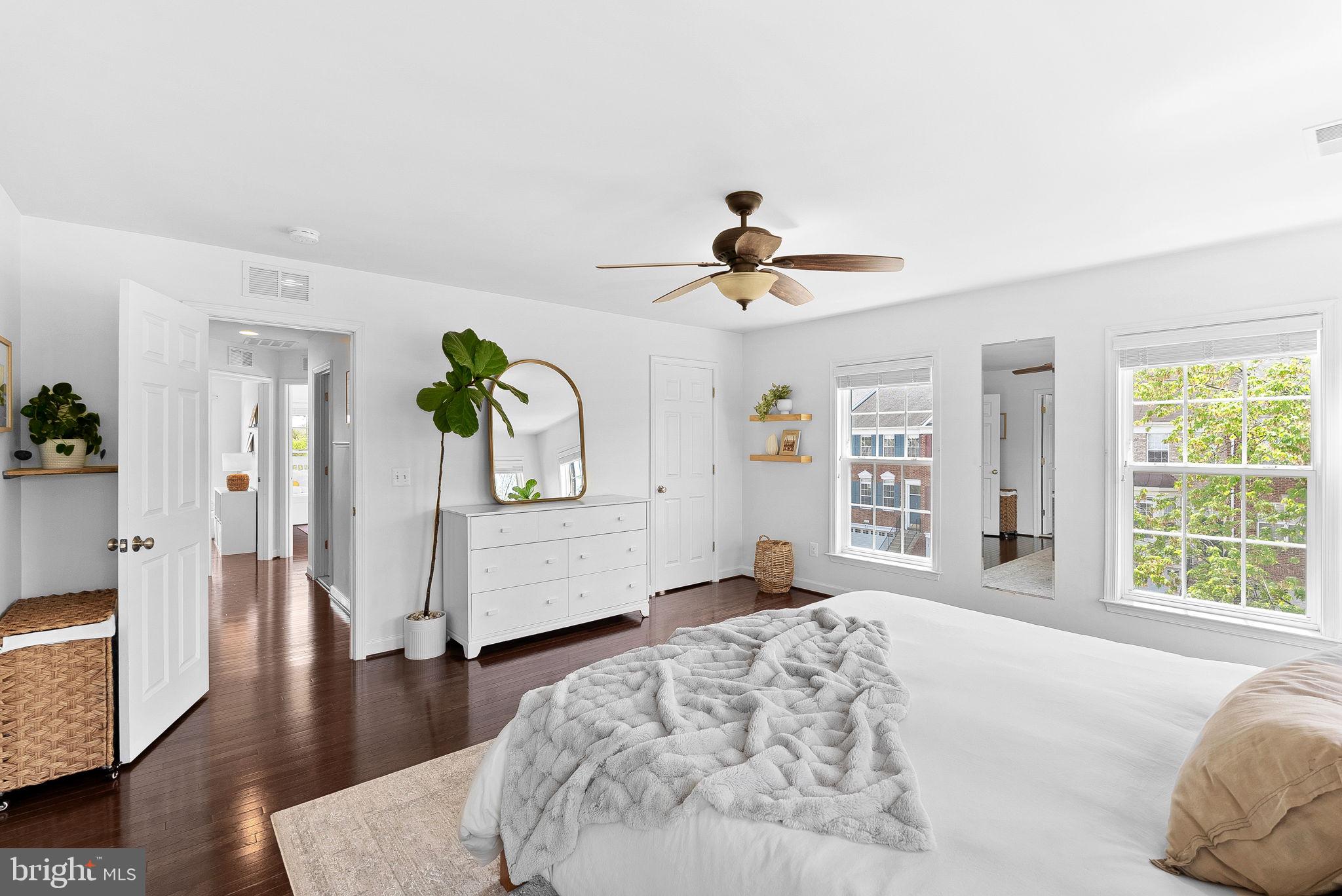 POTTERS GLEN - Residential Lease