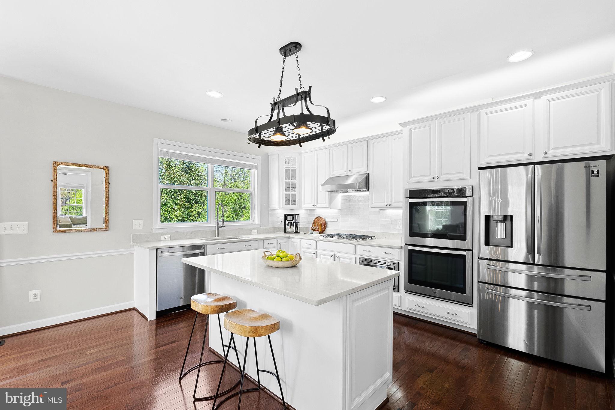 POTTERS GLEN - Residential Lease