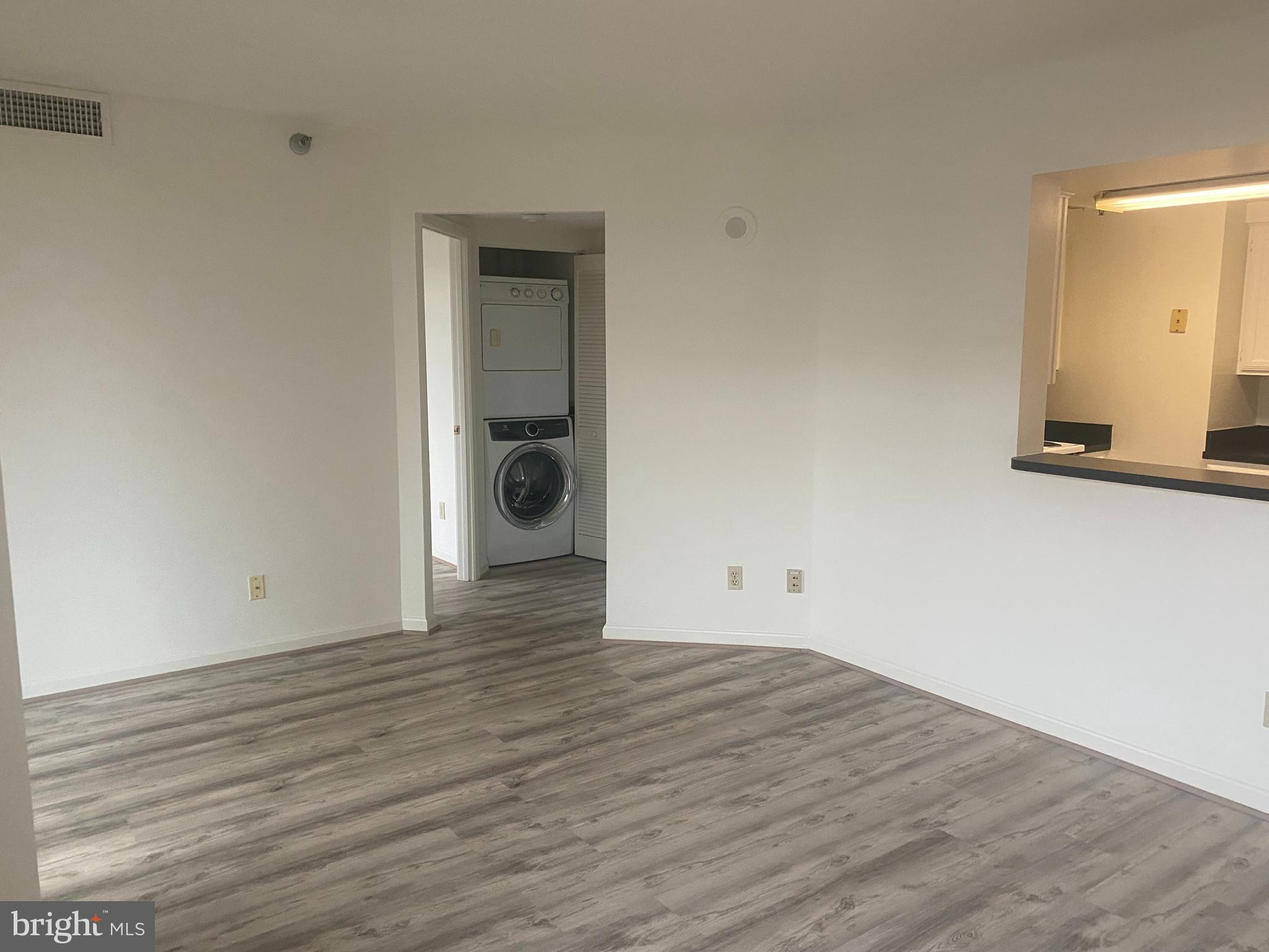 CHARLESTON CONDO - Residential Lease