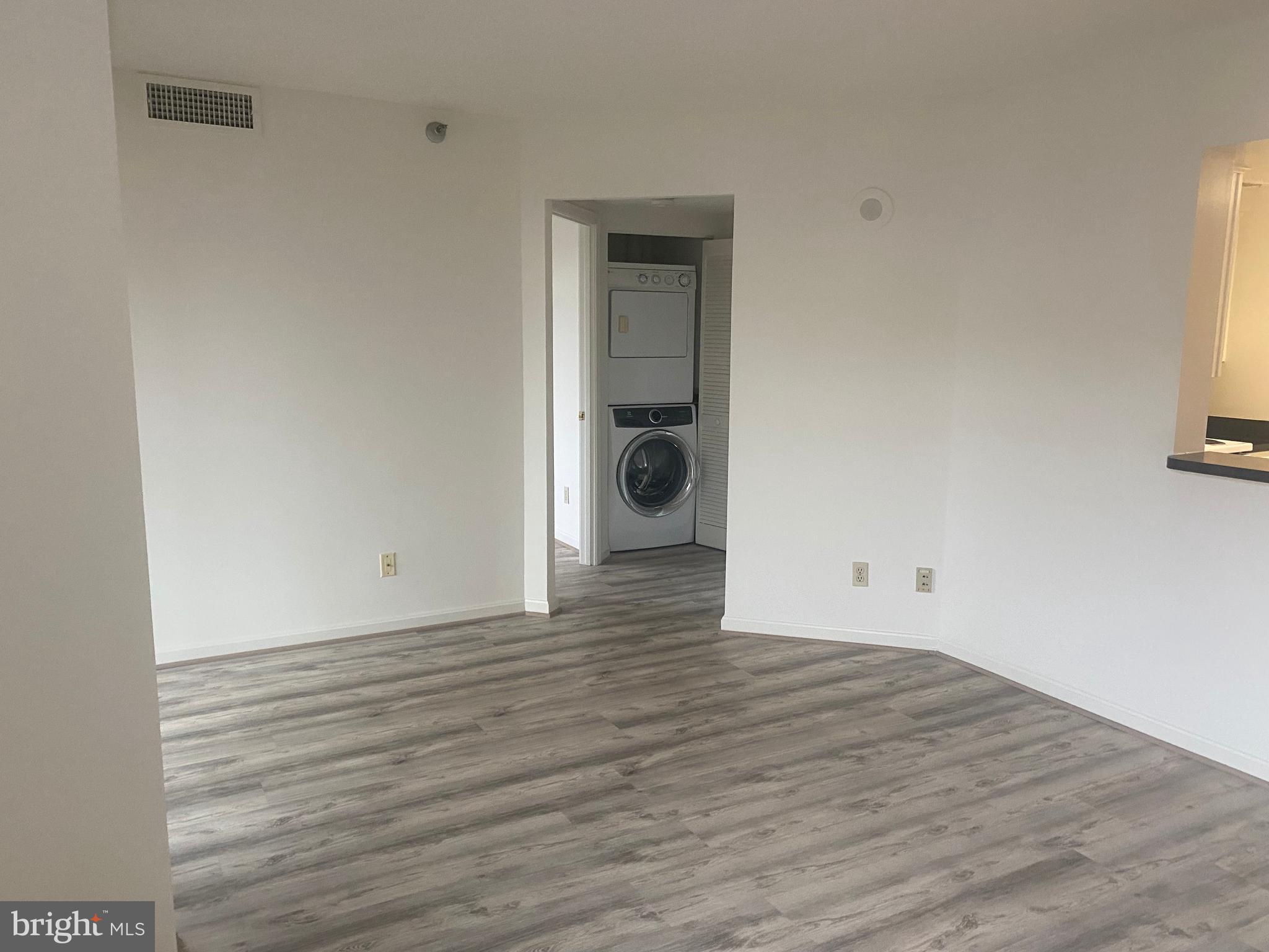 CHARLESTON CONDO - Residential Lease