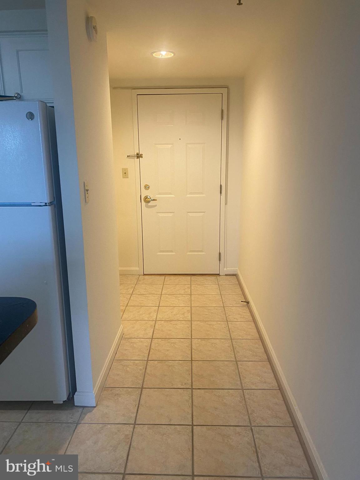 CHARLESTON CONDO - Residential Lease