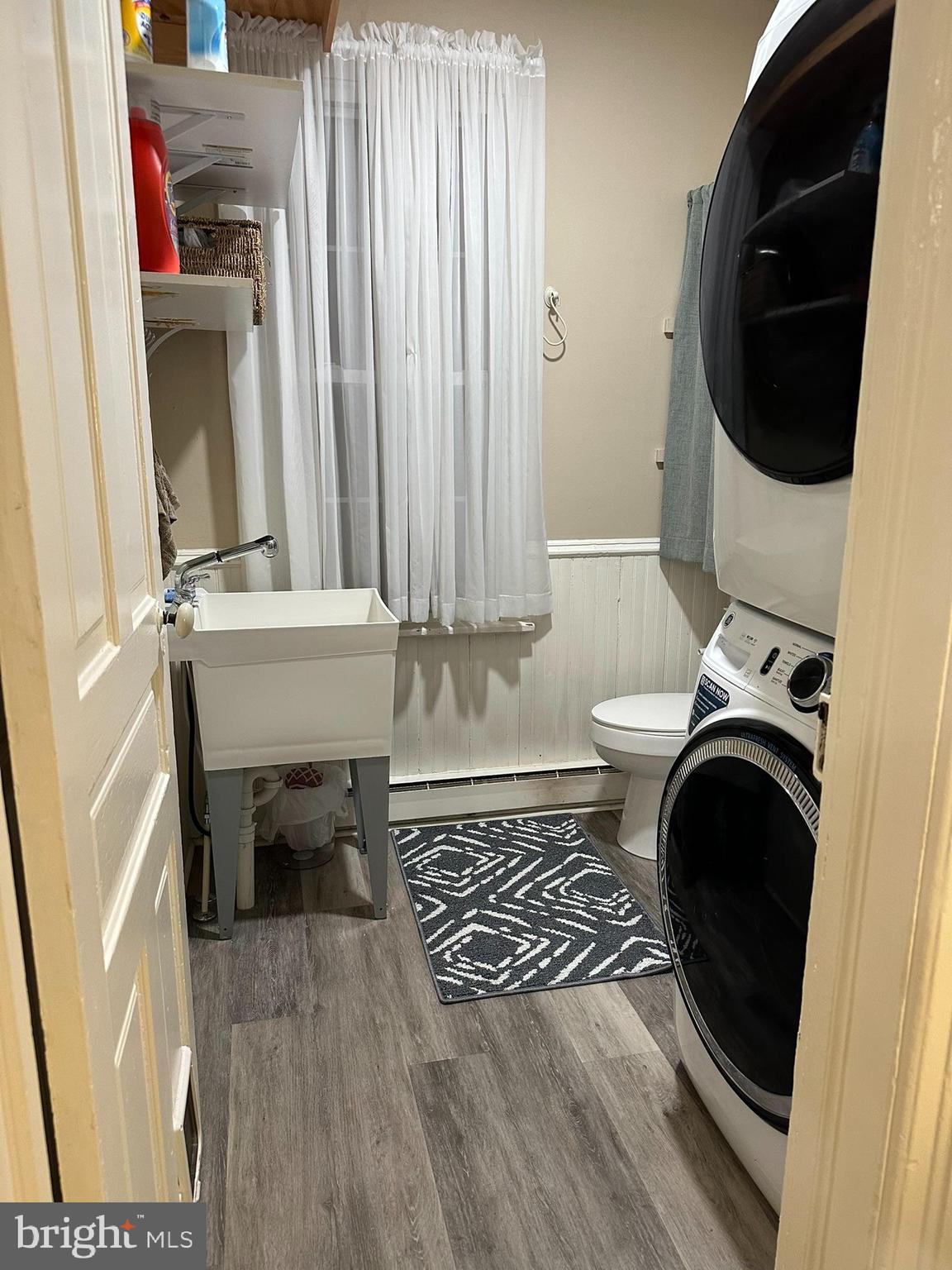 NEWPORT - Residential