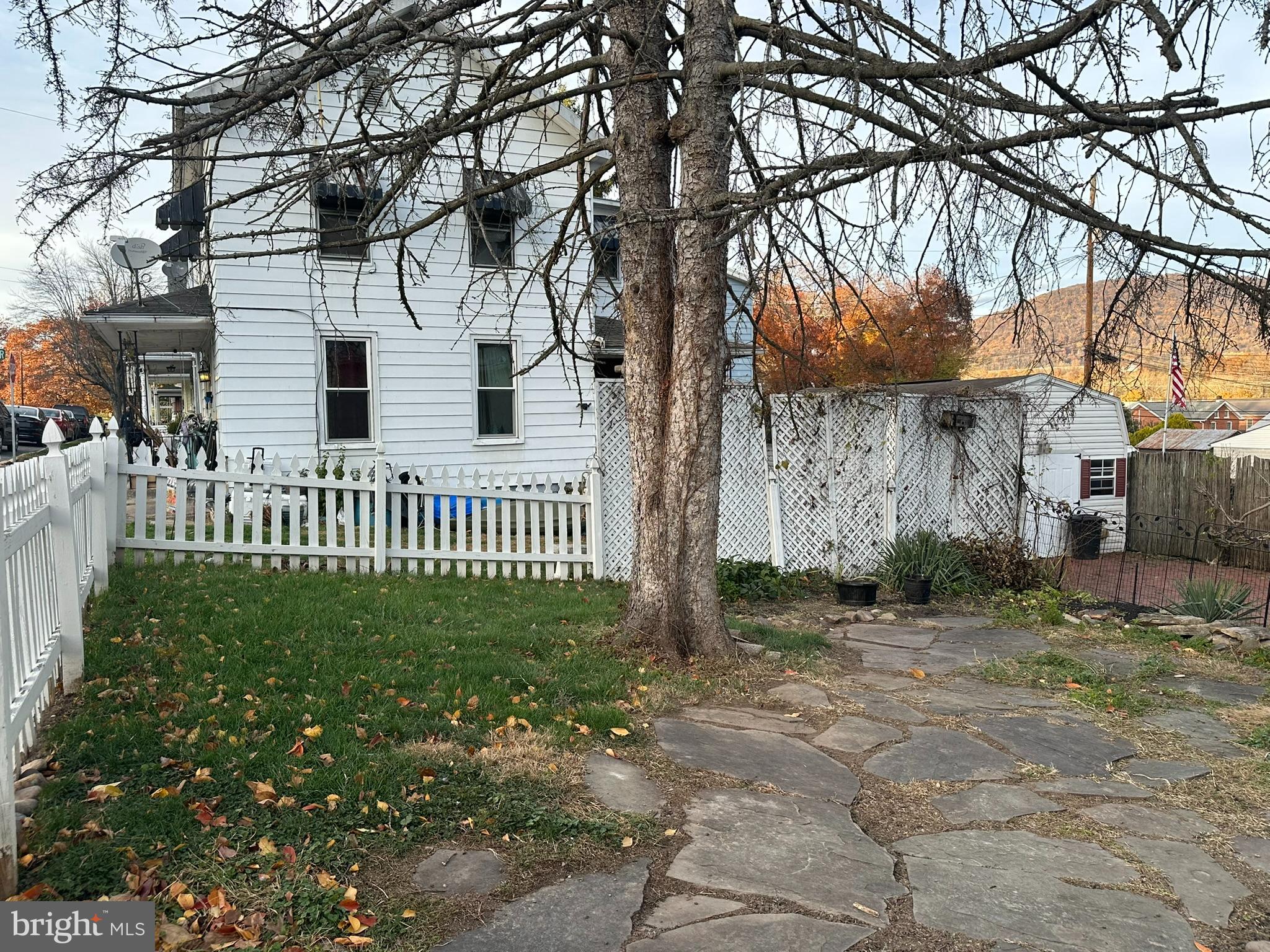 NEWPORT - Residential