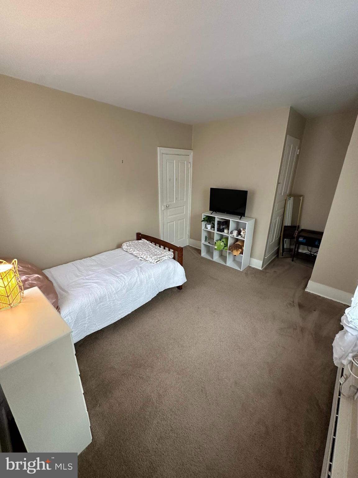 NEWPORT - Residential