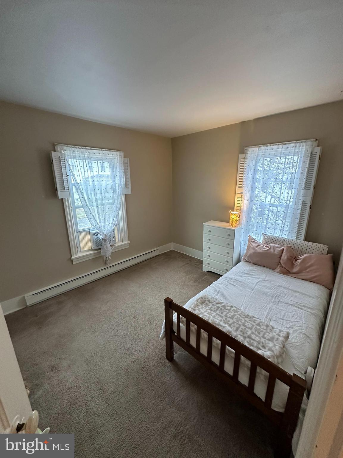 NEWPORT - Residential