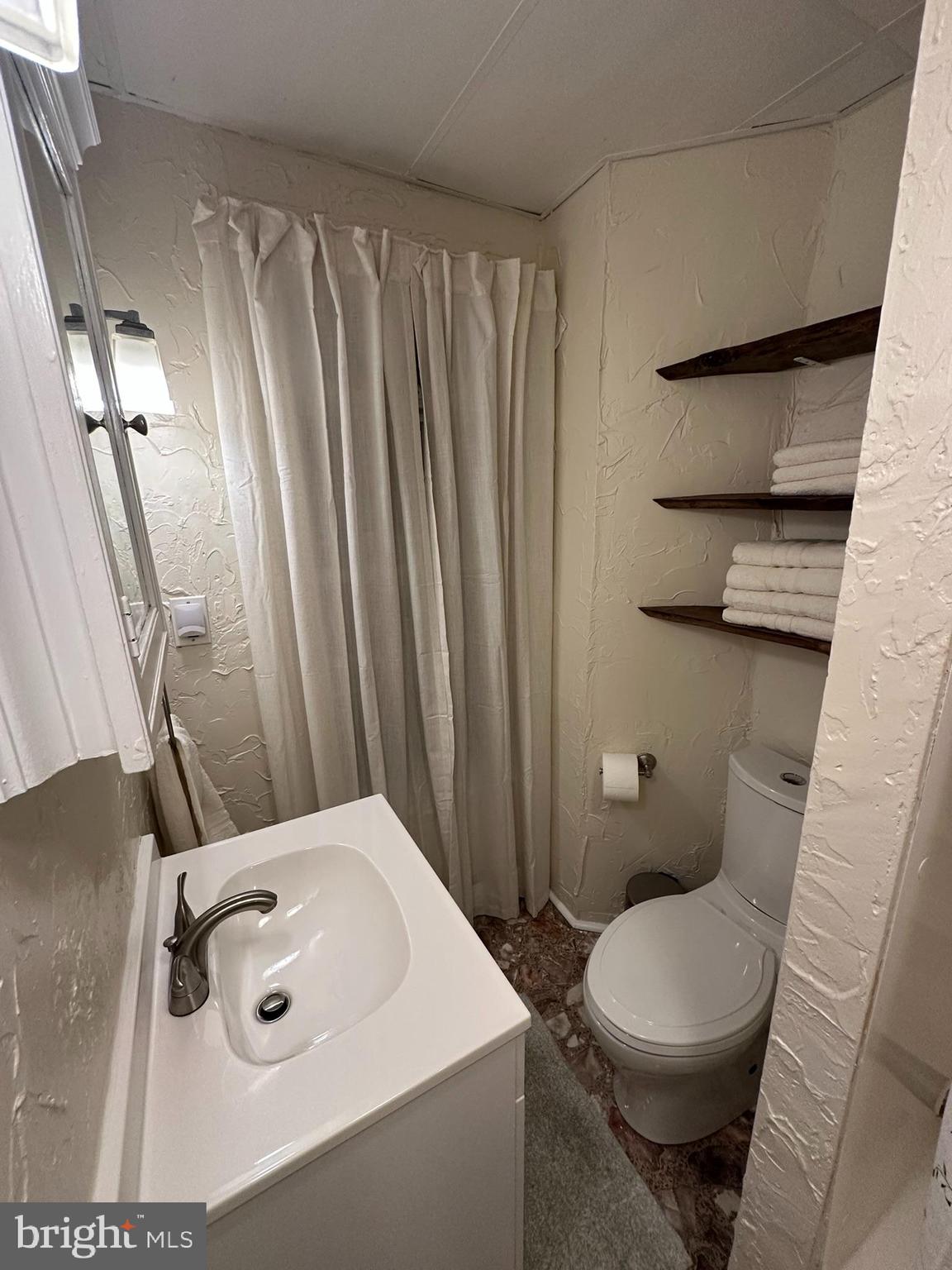 NEWPORT - Residential