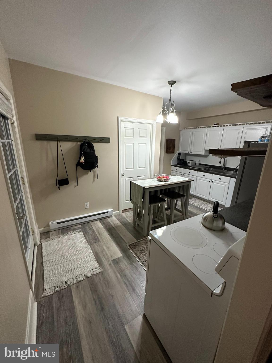 NEWPORT - Residential