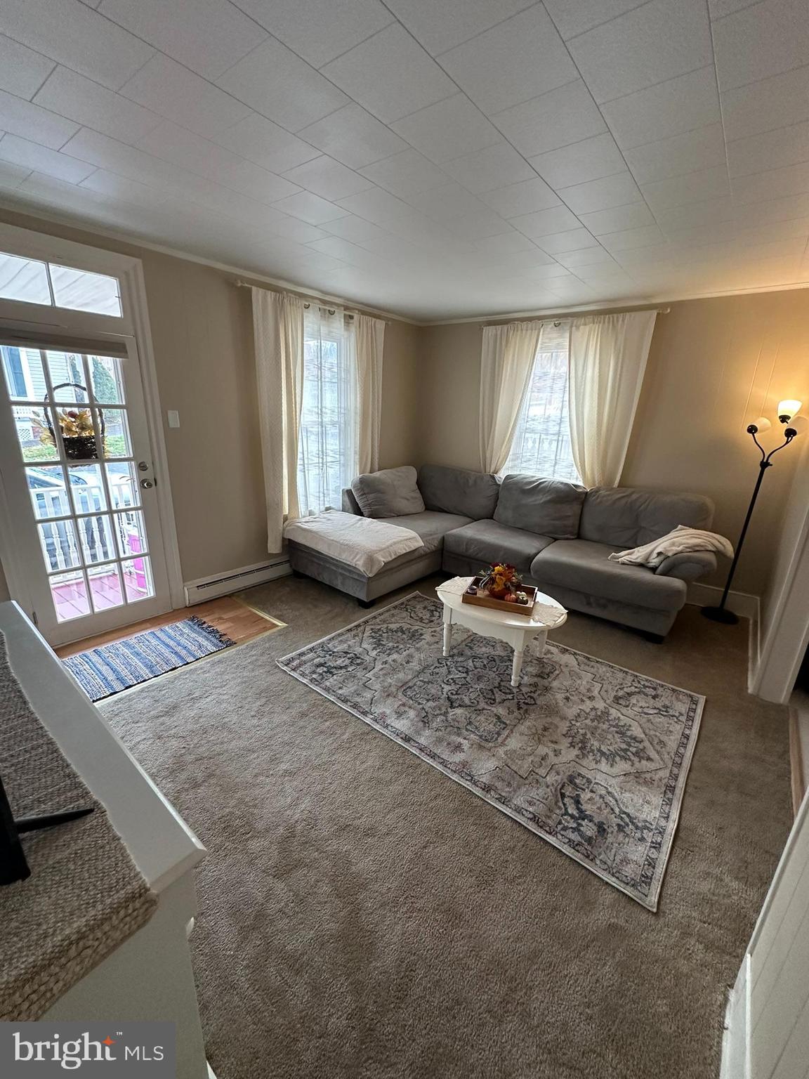 NEWPORT - Residential