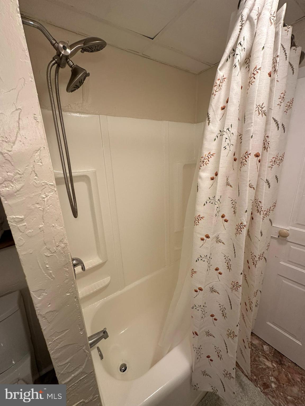 NEWPORT - Residential