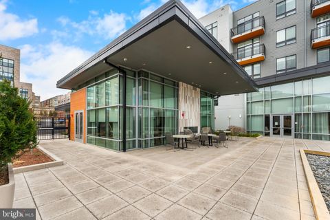 Condo For Sale - 145 Riverhaven Drive #551<br/> OXON HILL, MD 20745