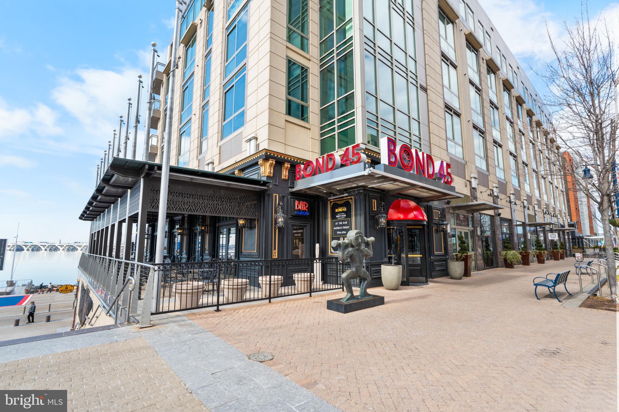 NATIONAL HARBOR - Residential