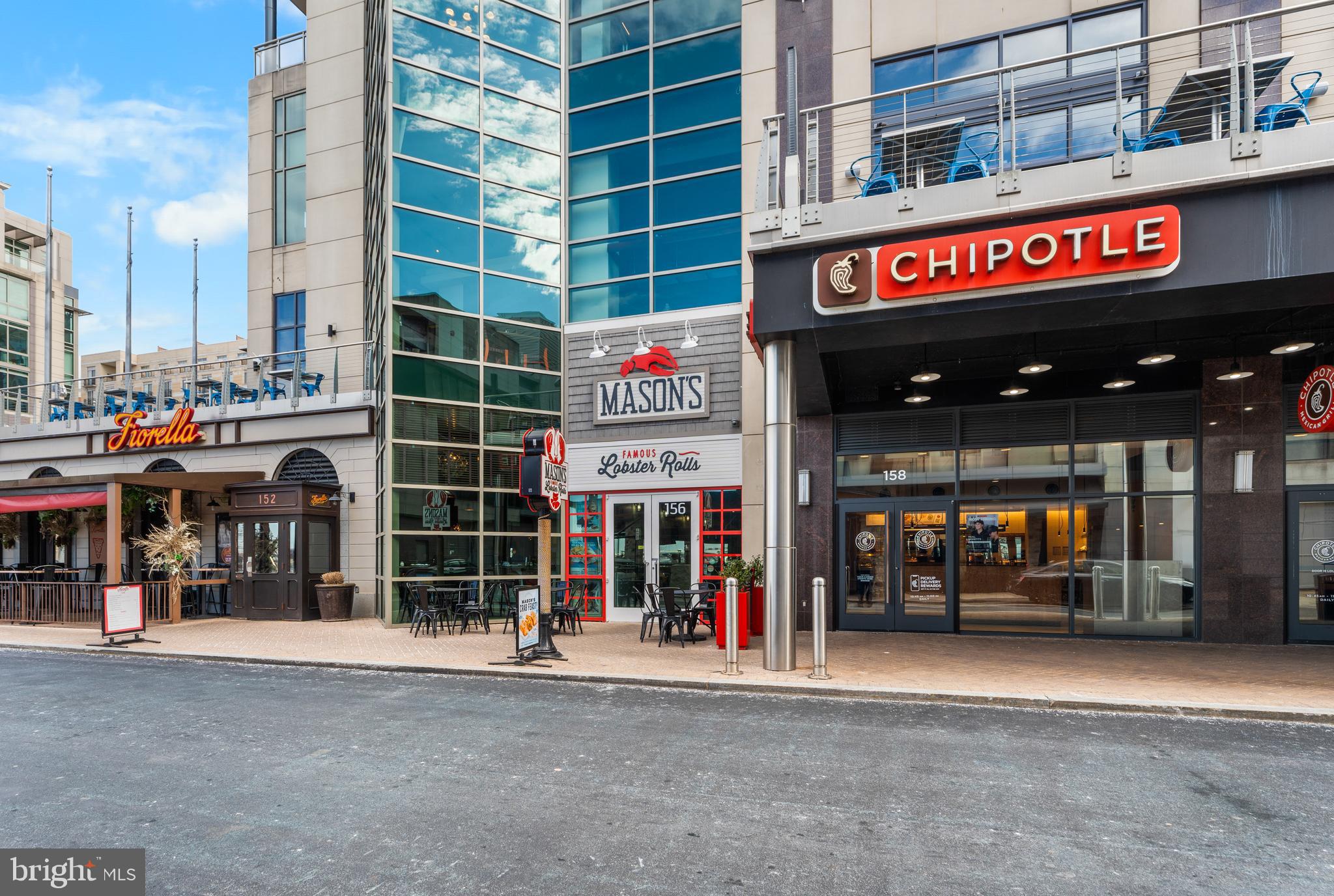 NATIONAL HARBOR - Residential