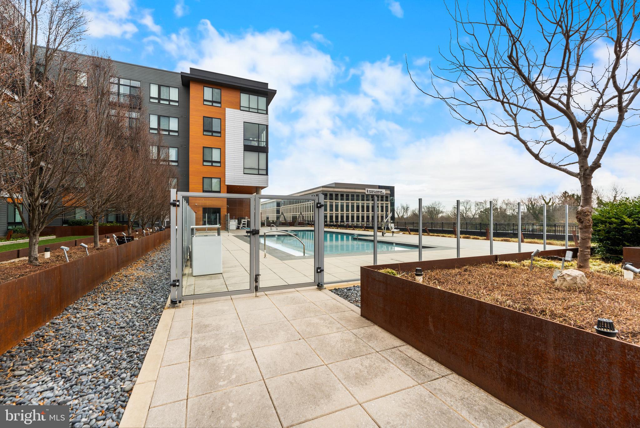 NATIONAL HARBOR - Residential