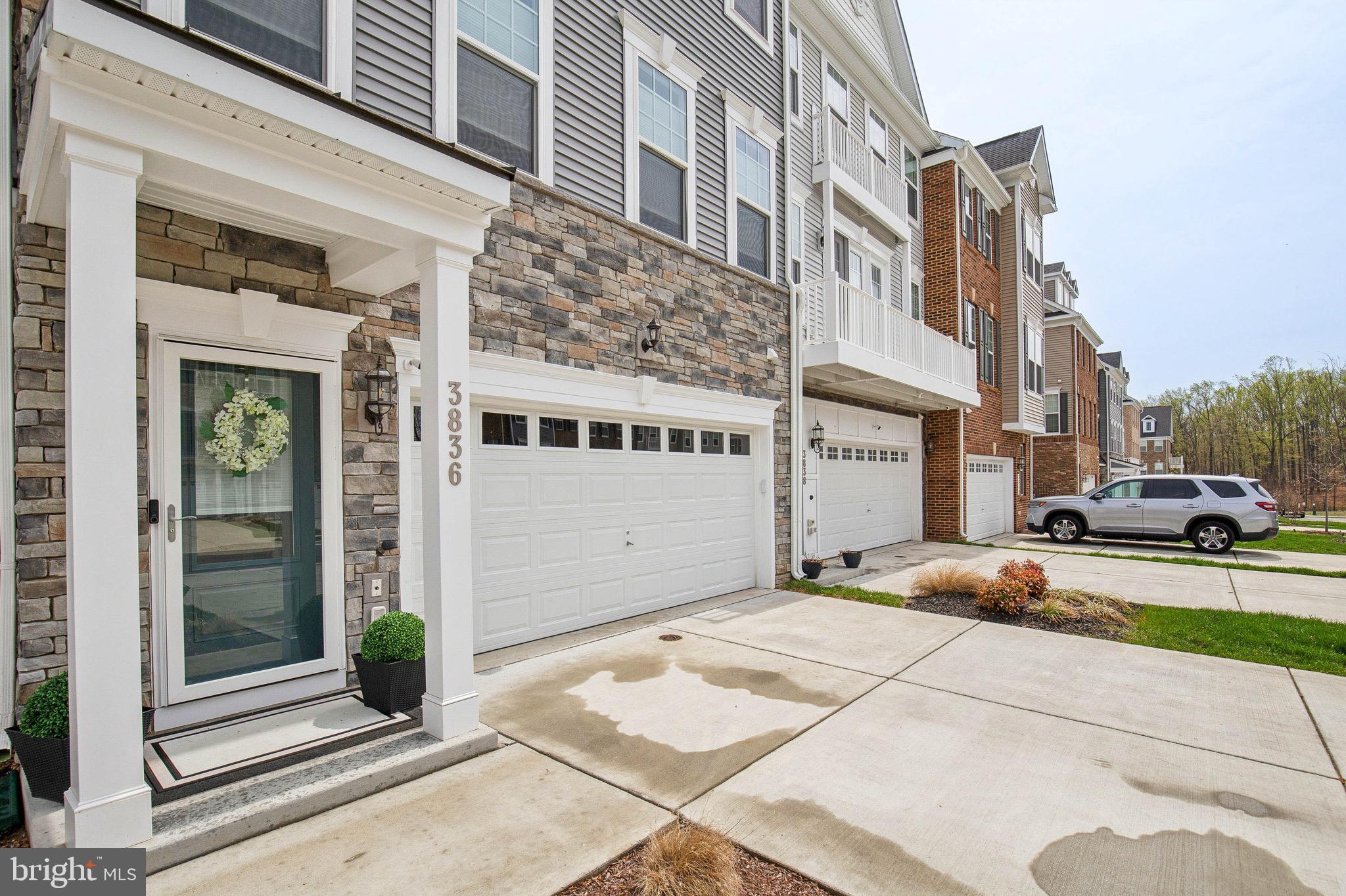 3836 POLO PLACE