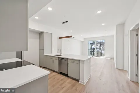 23 Rock Hill Road Unit 208, Bala Cynwyd, PA MLS: PAMC2168420