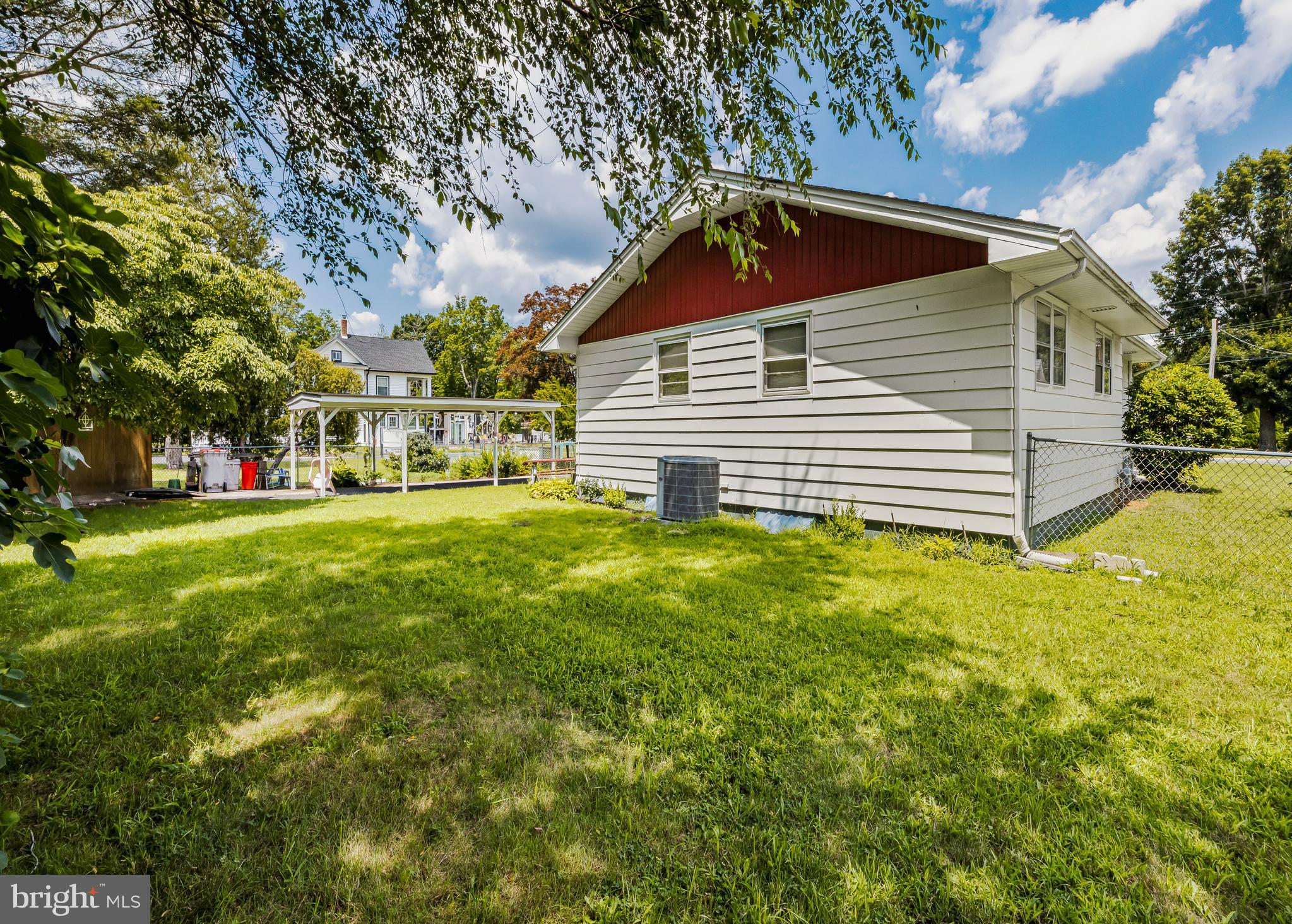 1731 MAGNOLIA ROAD