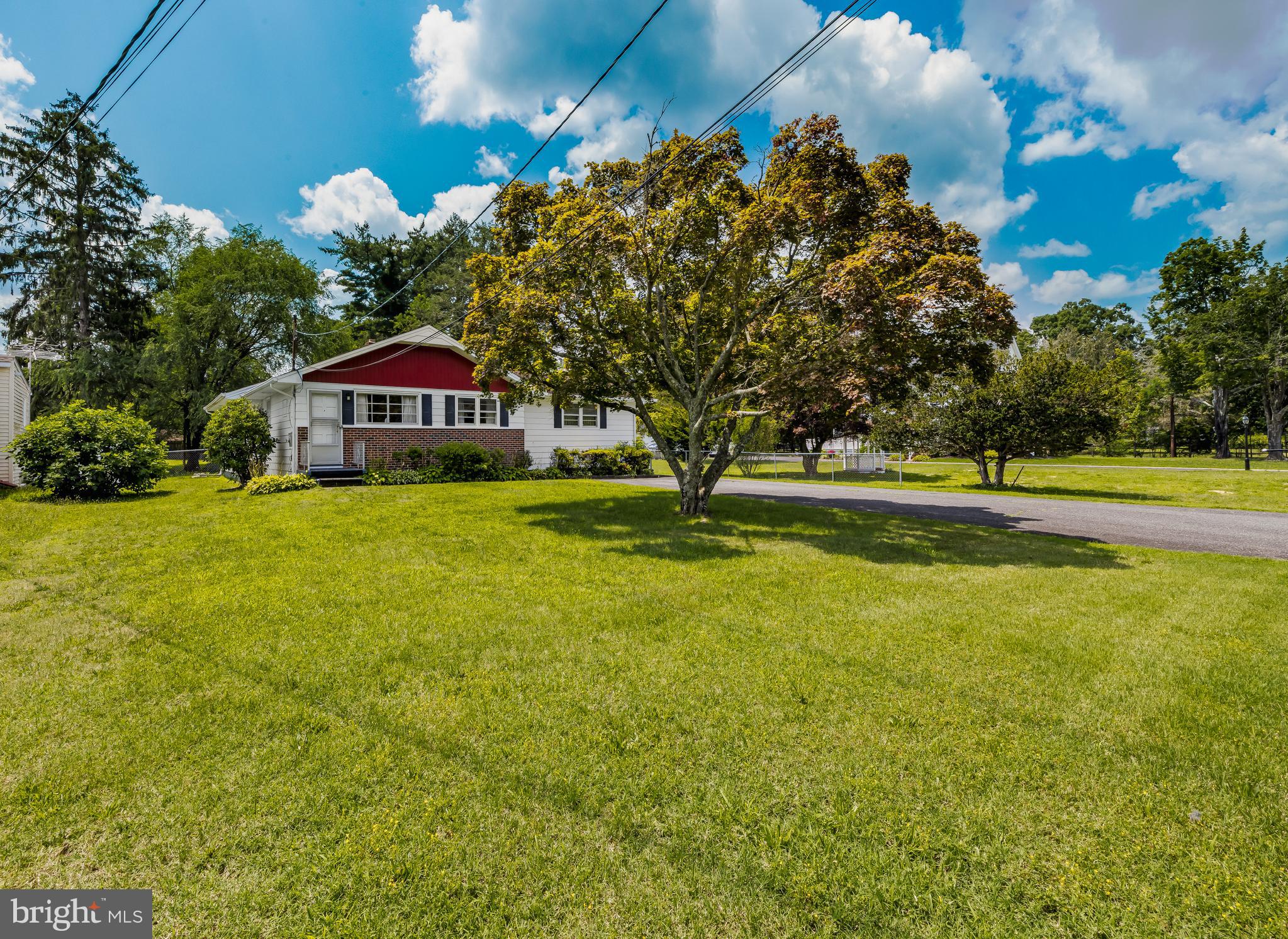 1731 MAGNOLIA ROAD