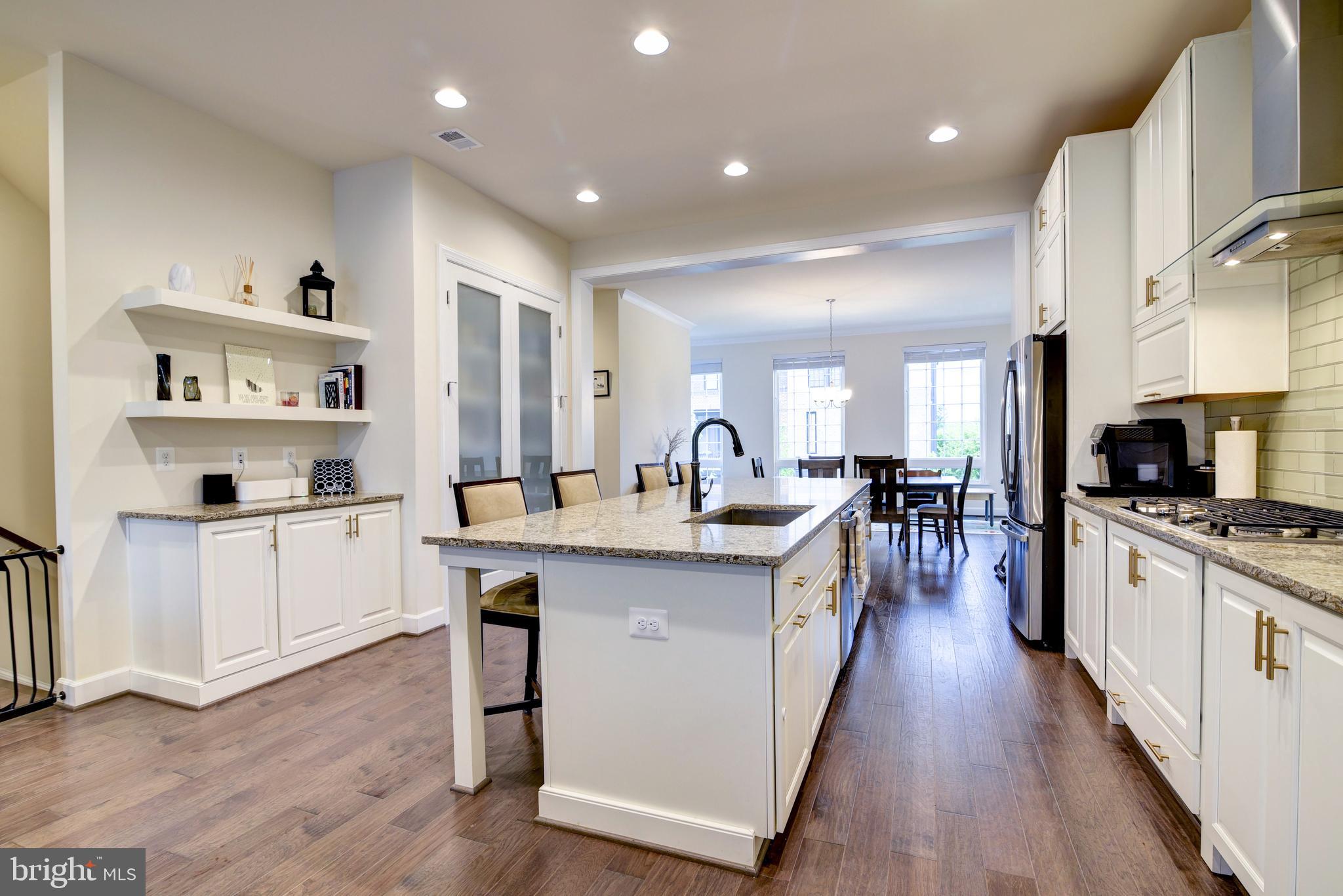 BRAMBLETON TOWN CENTER - Residential