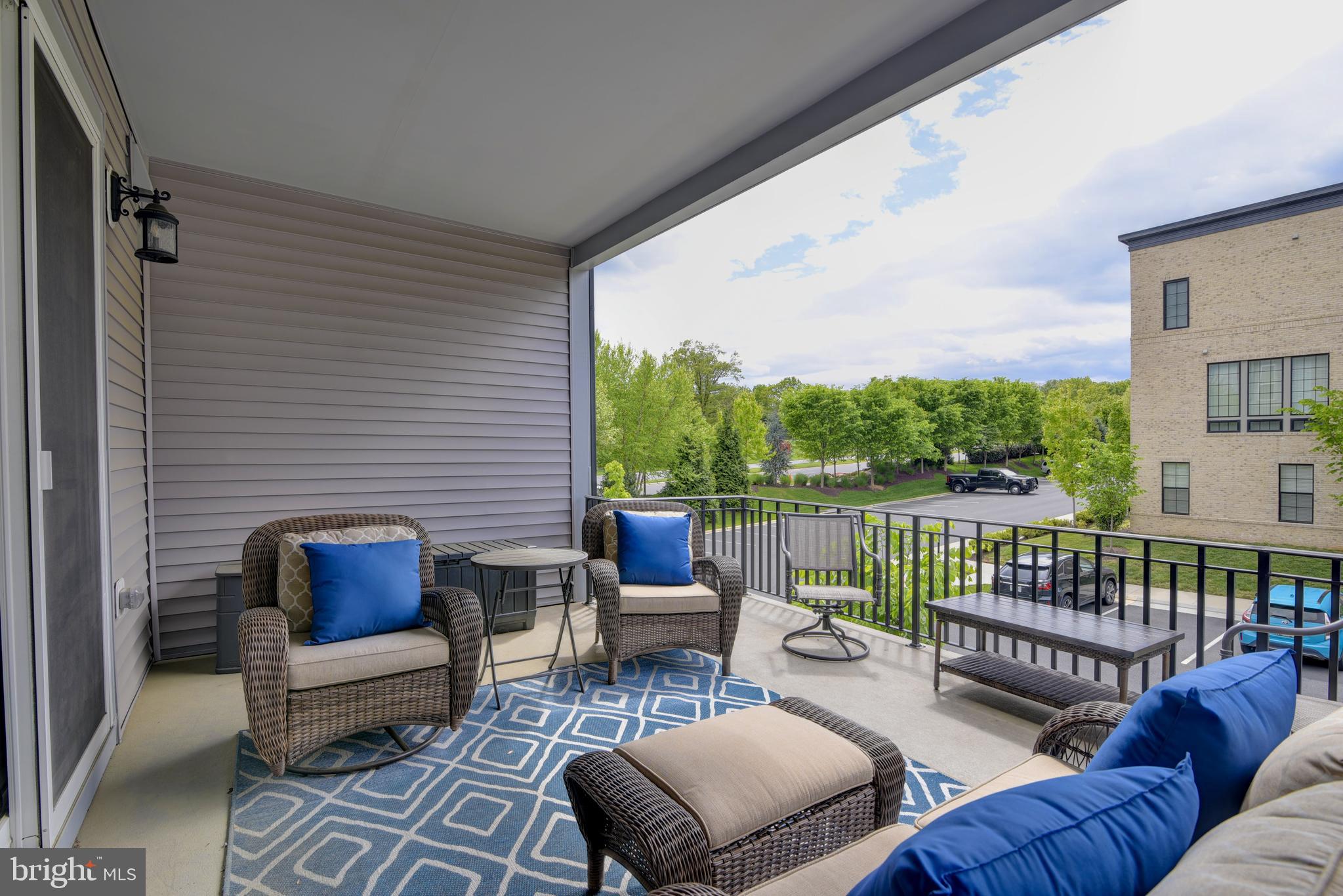 BRAMBLETON TOWN CENTER - Residential