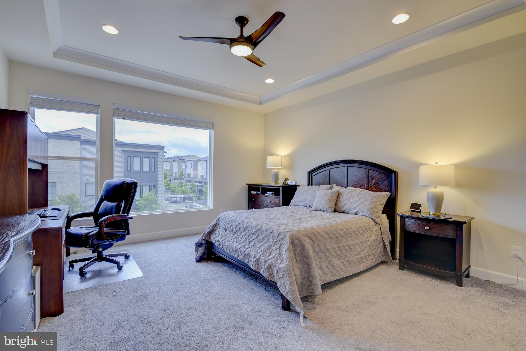 BRAMBLETON TOWN CENTER - Residential