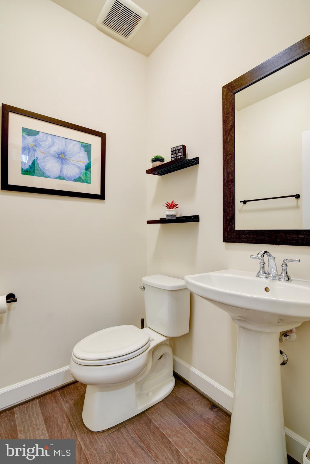 BRAMBLETON TOWN CENTER - Residential