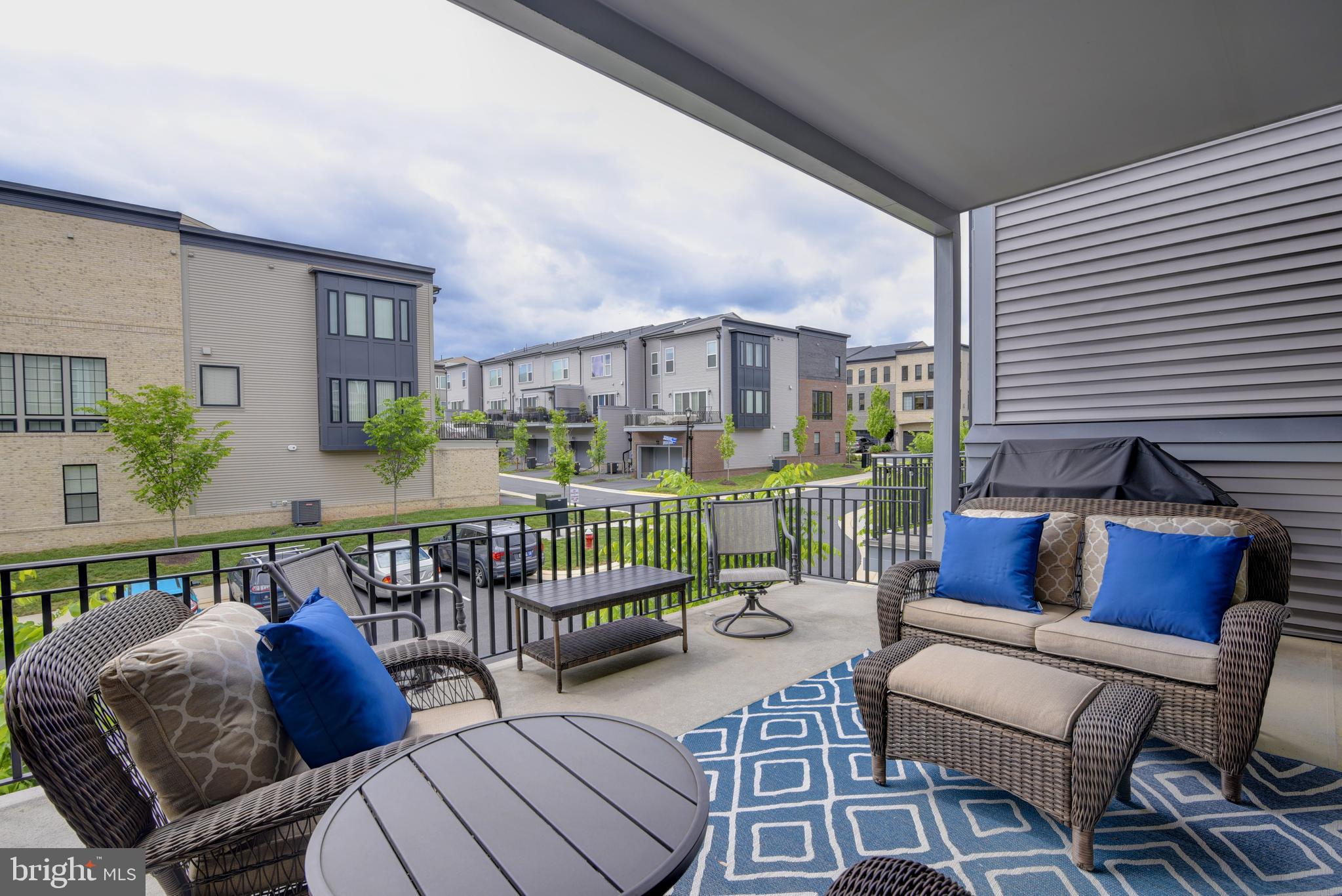 BRAMBLETON TOWN CENTER - Residential