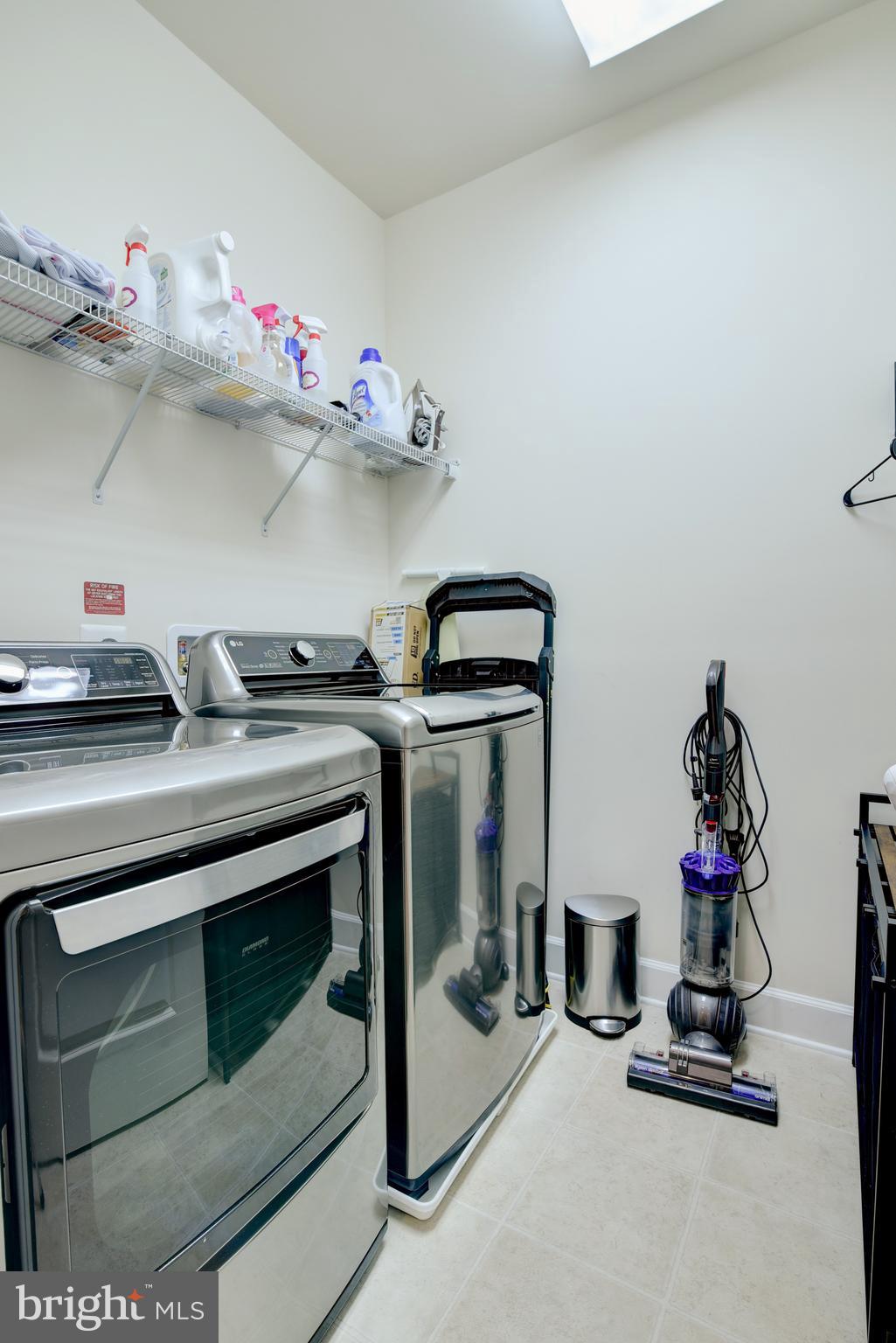 BRAMBLETON TOWN CENTER - Residential