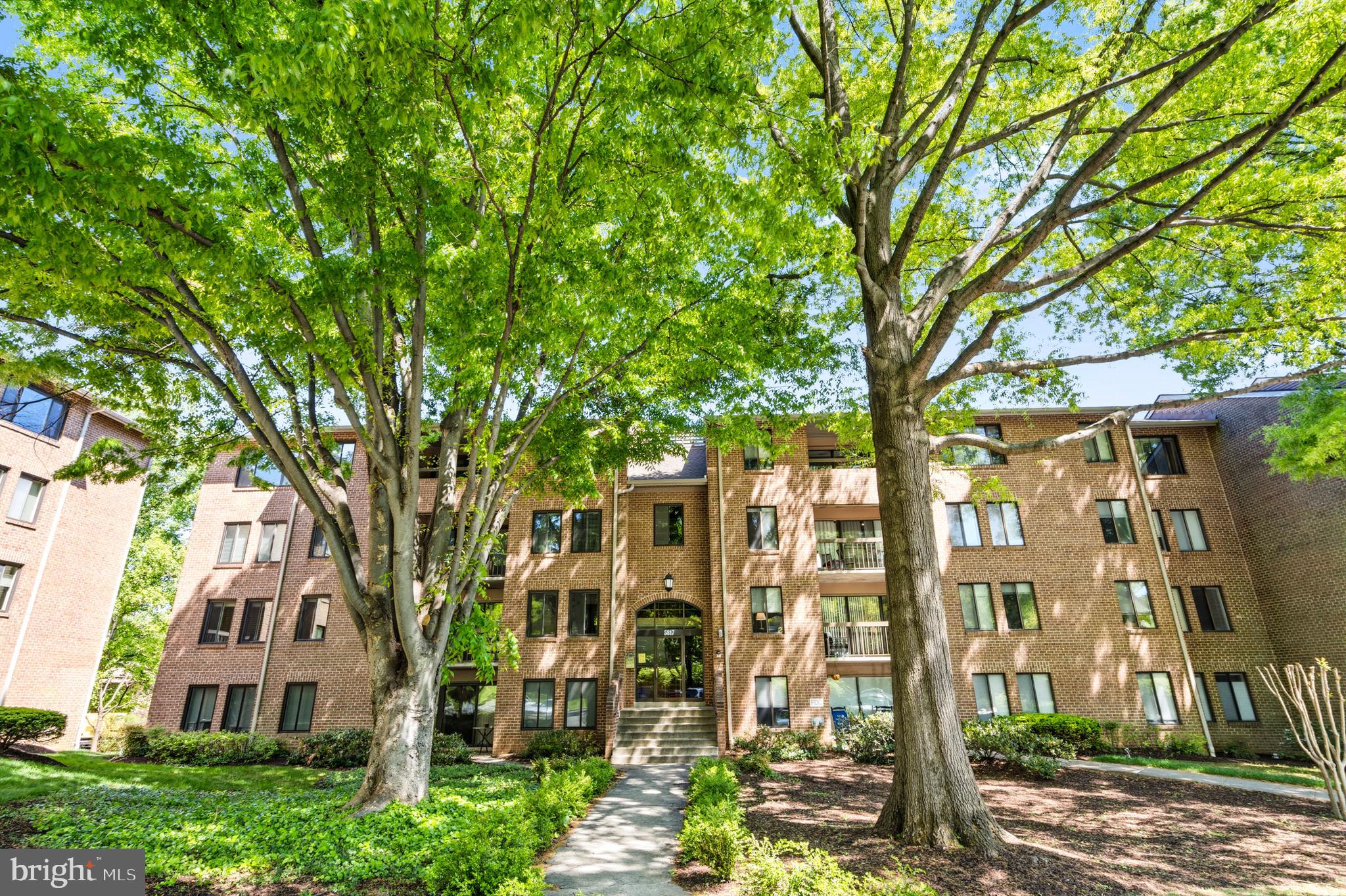 GEORGETOWN VILLAGE - Residential