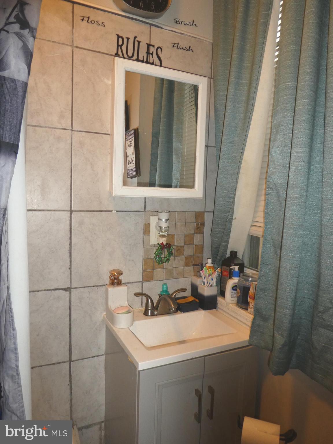 PHILADELPHIA (WEST) - Residential