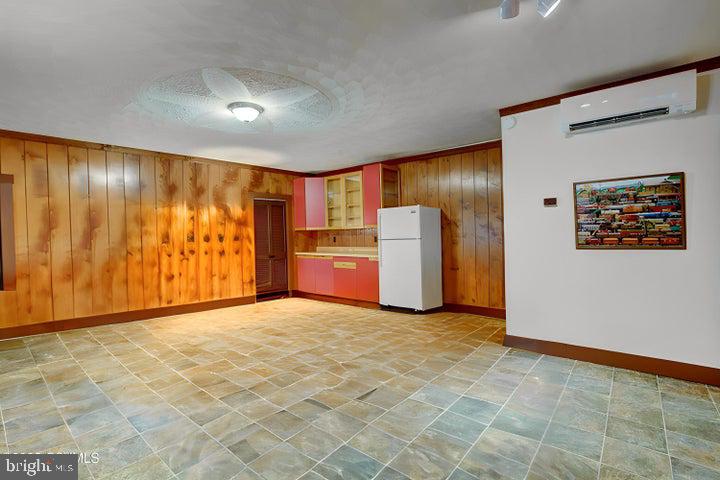 159 HARVEYS LANE