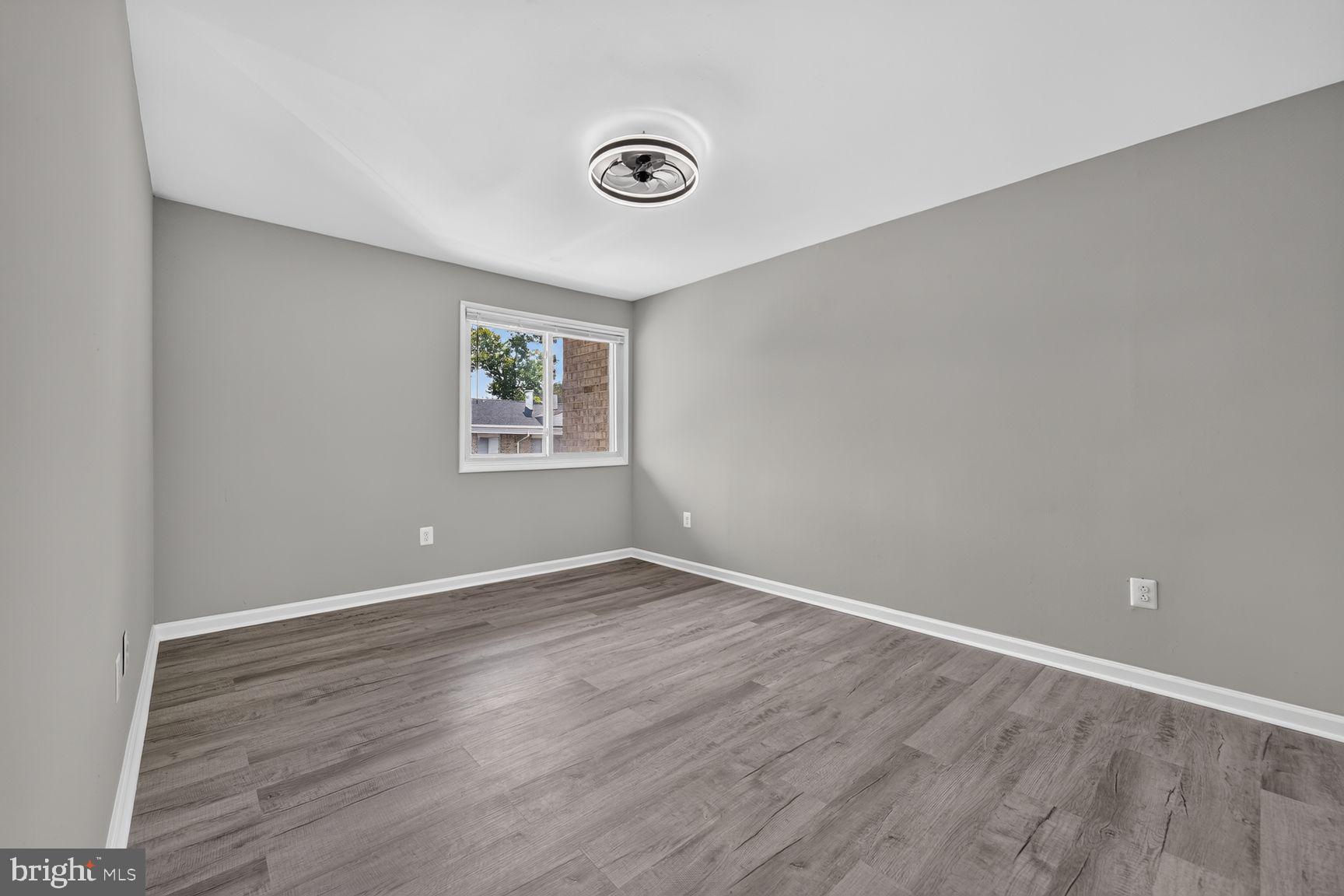 529 WILSON BRIDGE DRIVE C-2