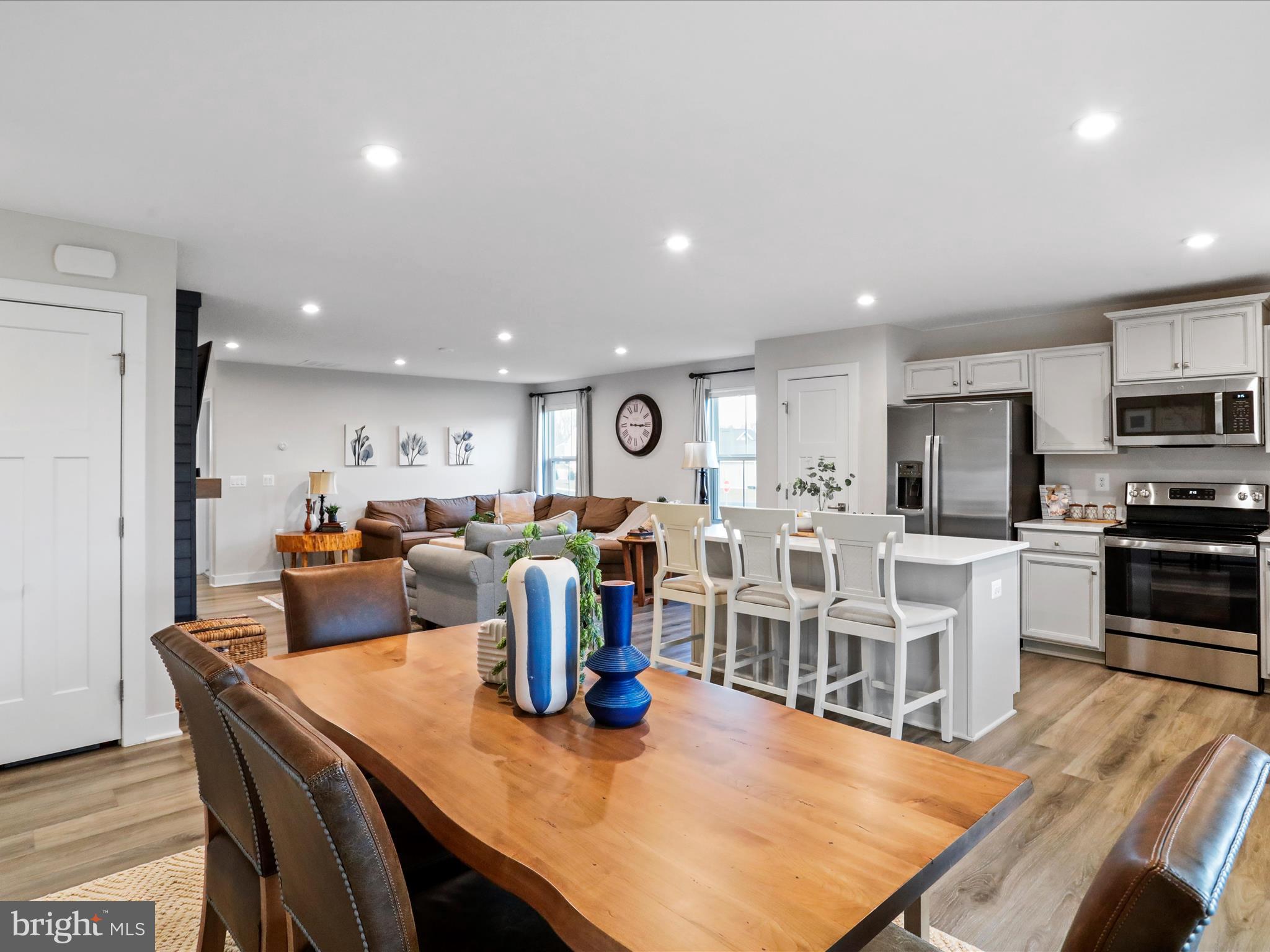 SOUTH BROOK - Residential