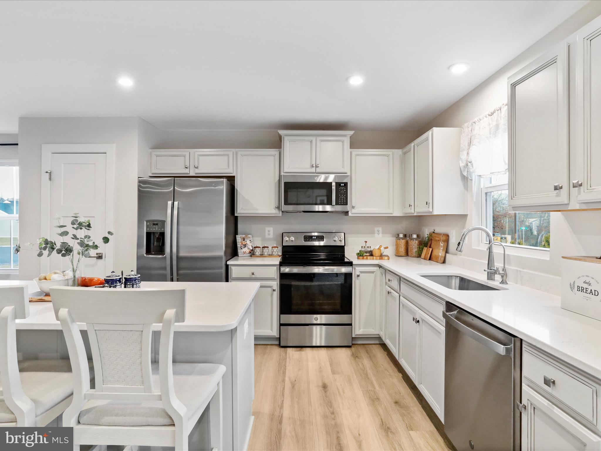 SOUTH BROOK - Residential