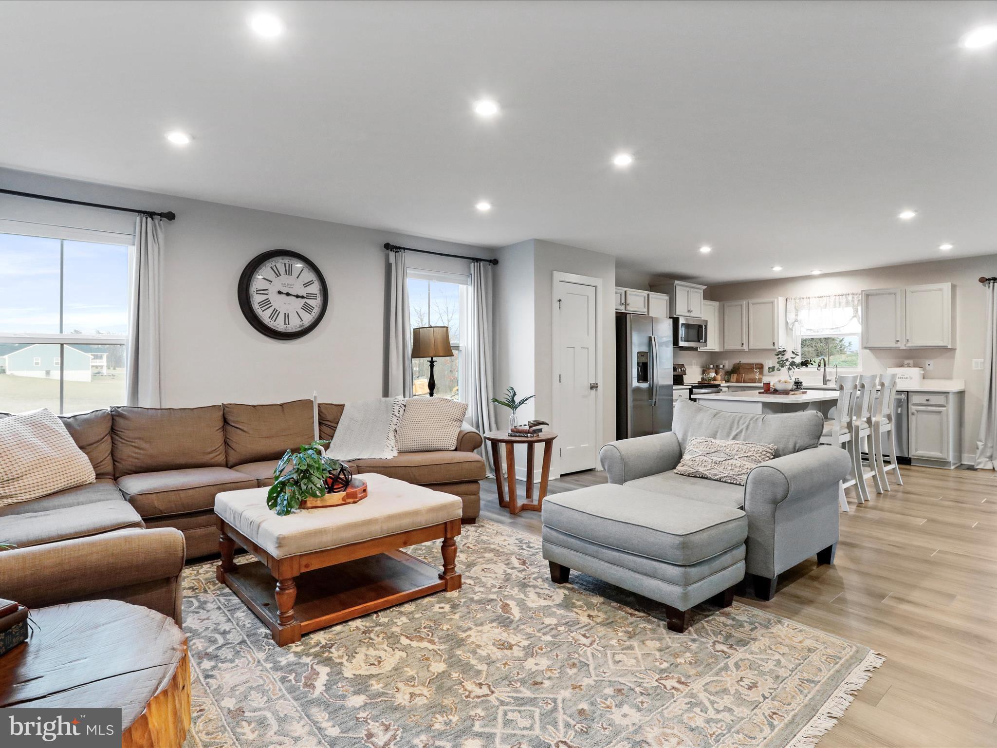 SOUTH BROOK - Residential