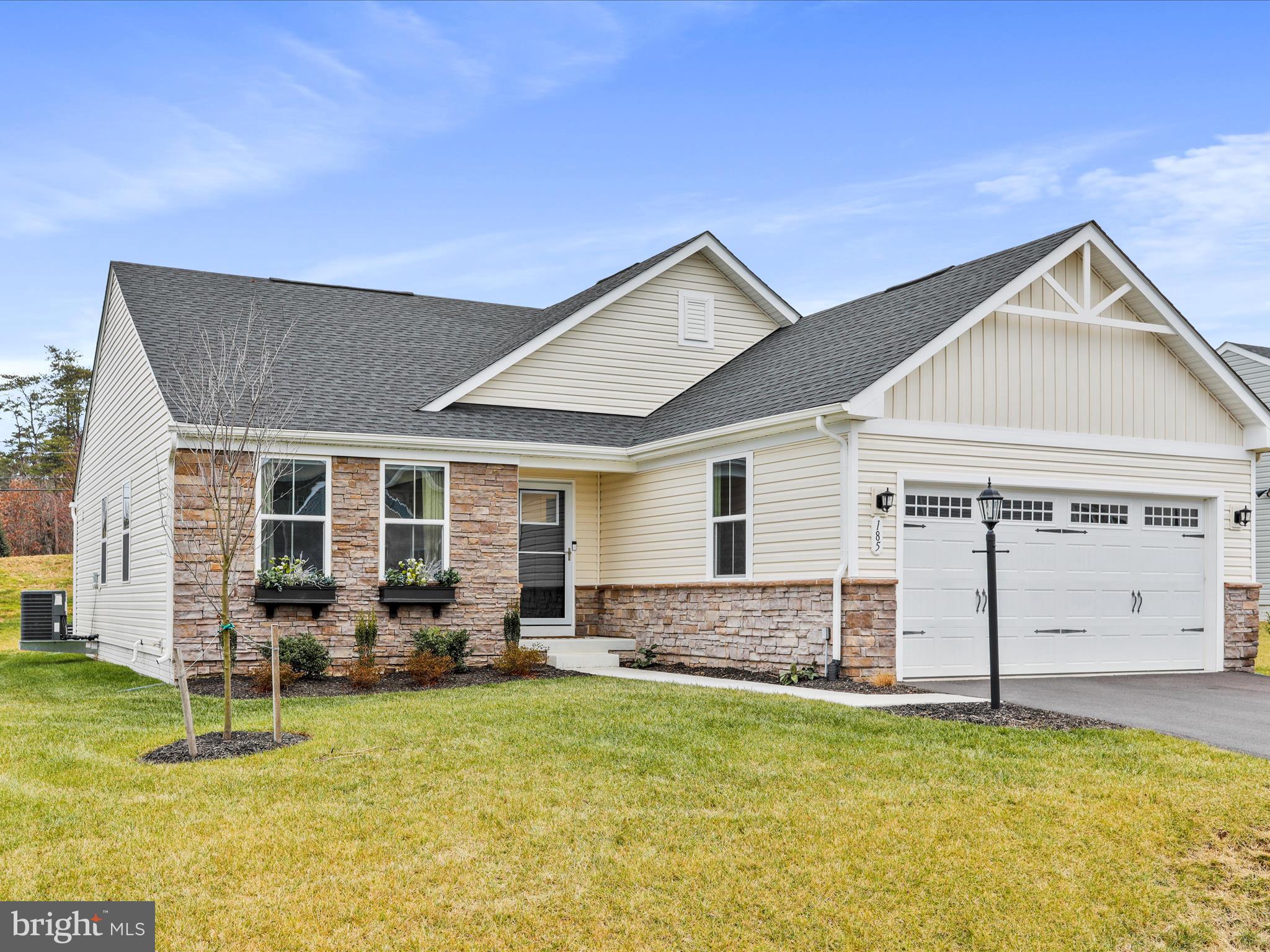 SOUTH BROOK - Residential