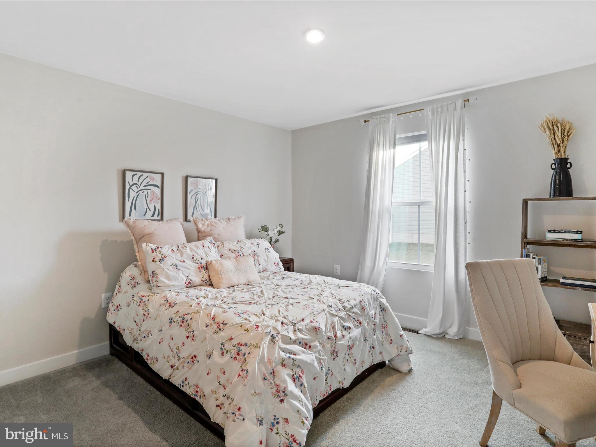 SOUTH BROOK - Residential