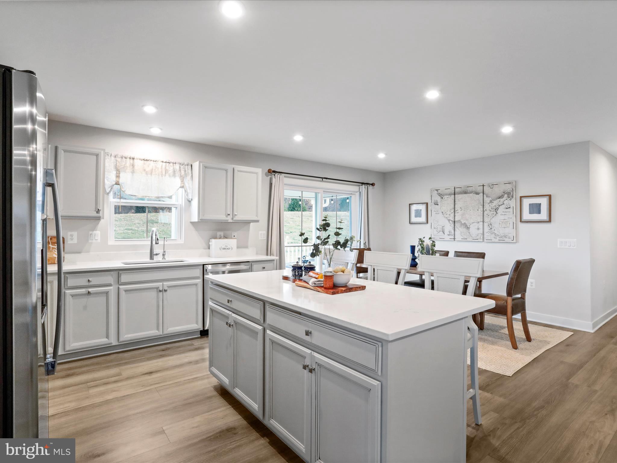 SOUTH BROOK - Residential