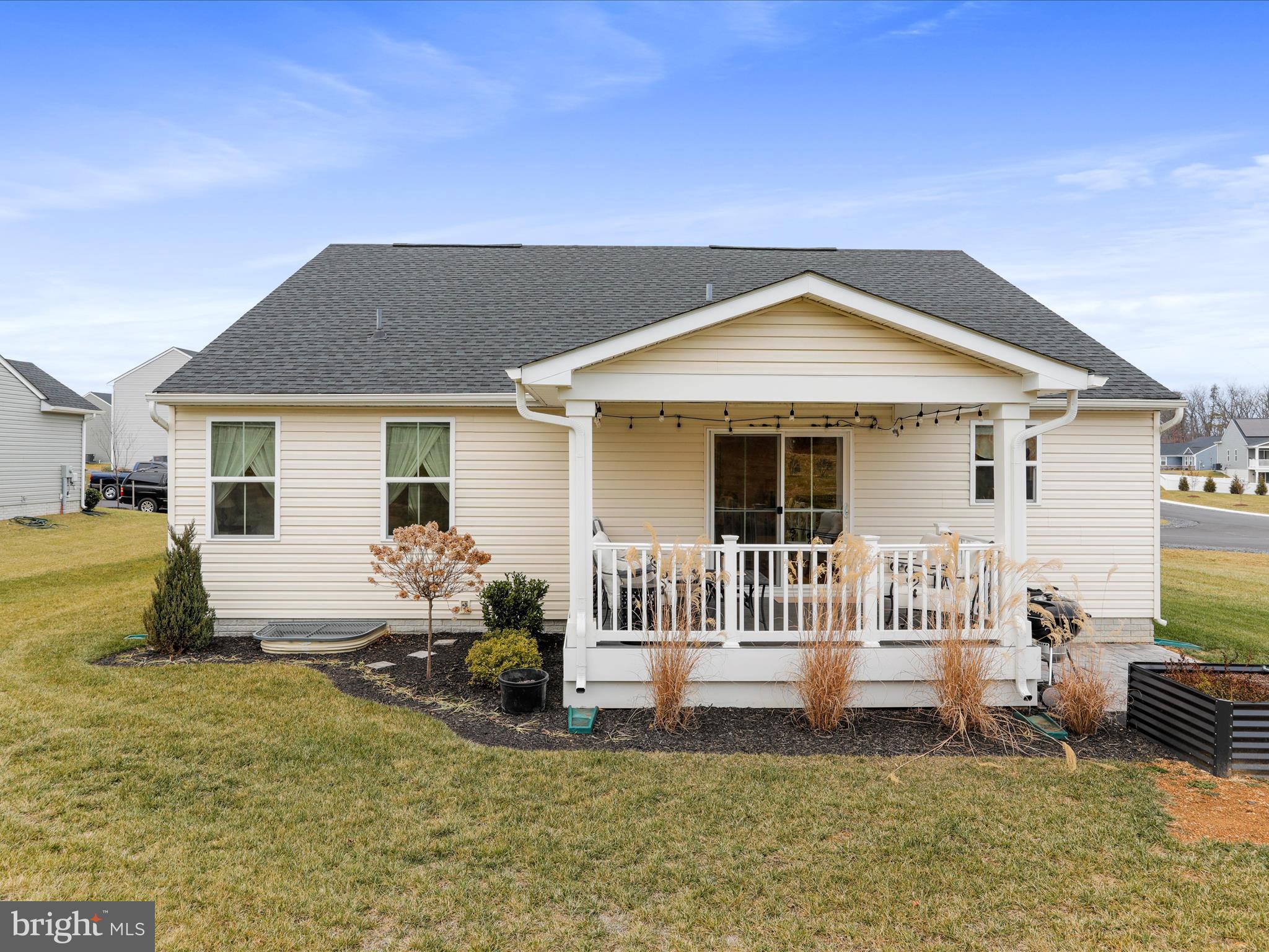 SOUTH BROOK - Residential