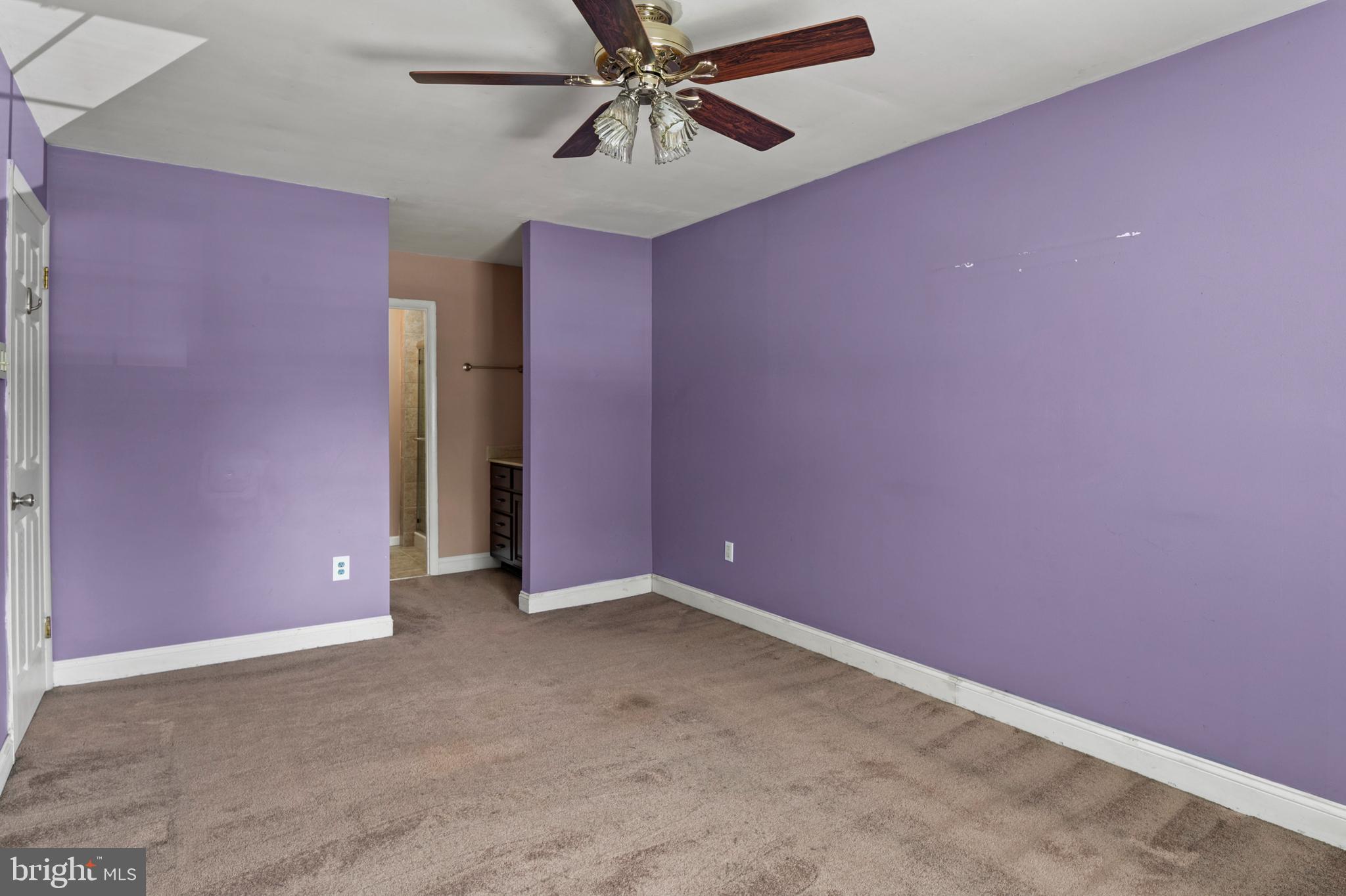 CROFTON COMMONS - Residential