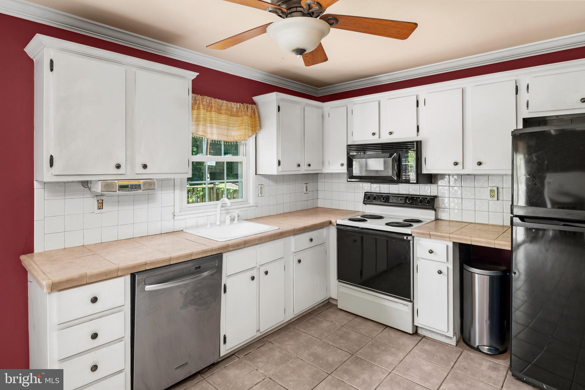 CROFTON COMMONS - Residential