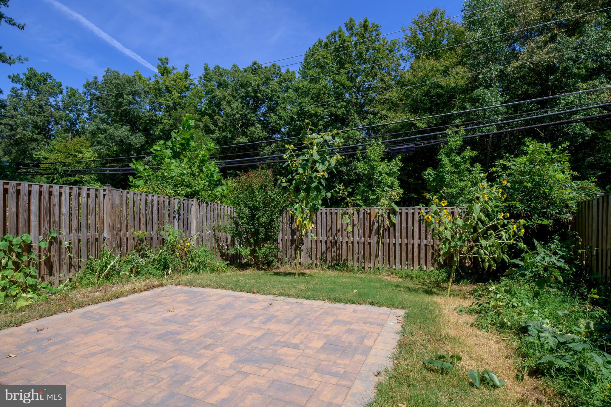 CROFTON COMMONS - Residential