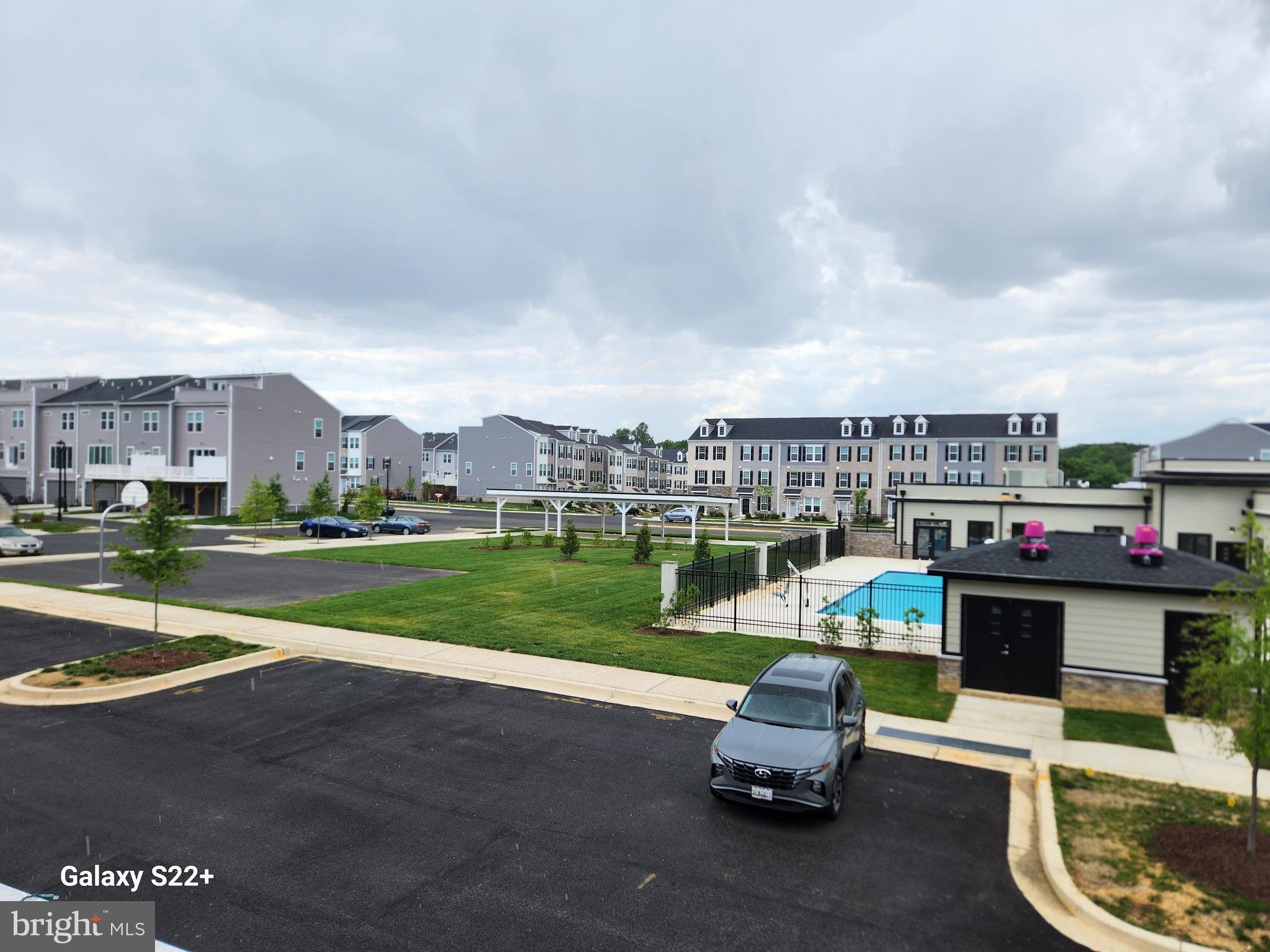 WESTRIDGE AT WESTPHALIA - Residential Lease