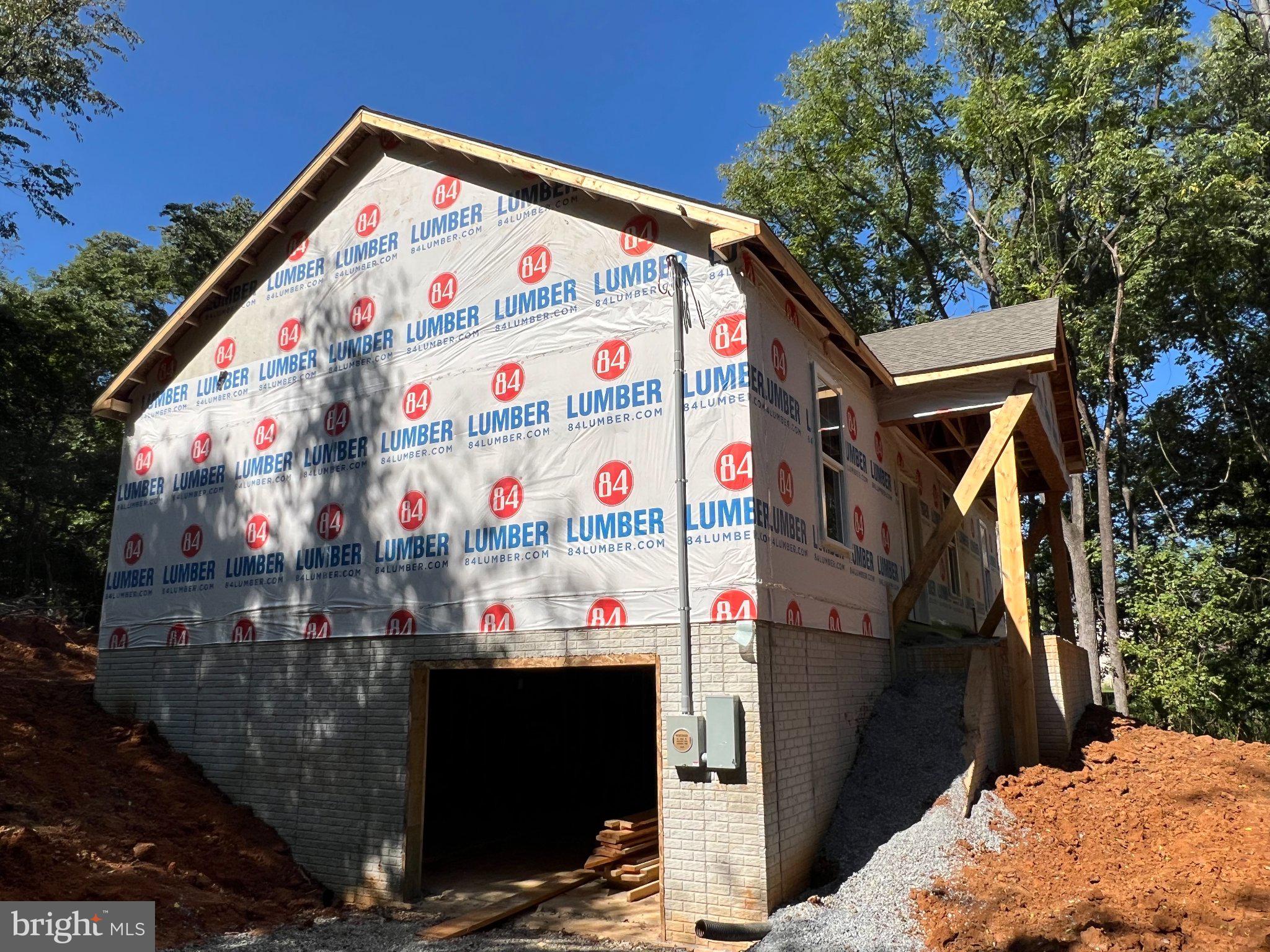 137 DAWN LANE