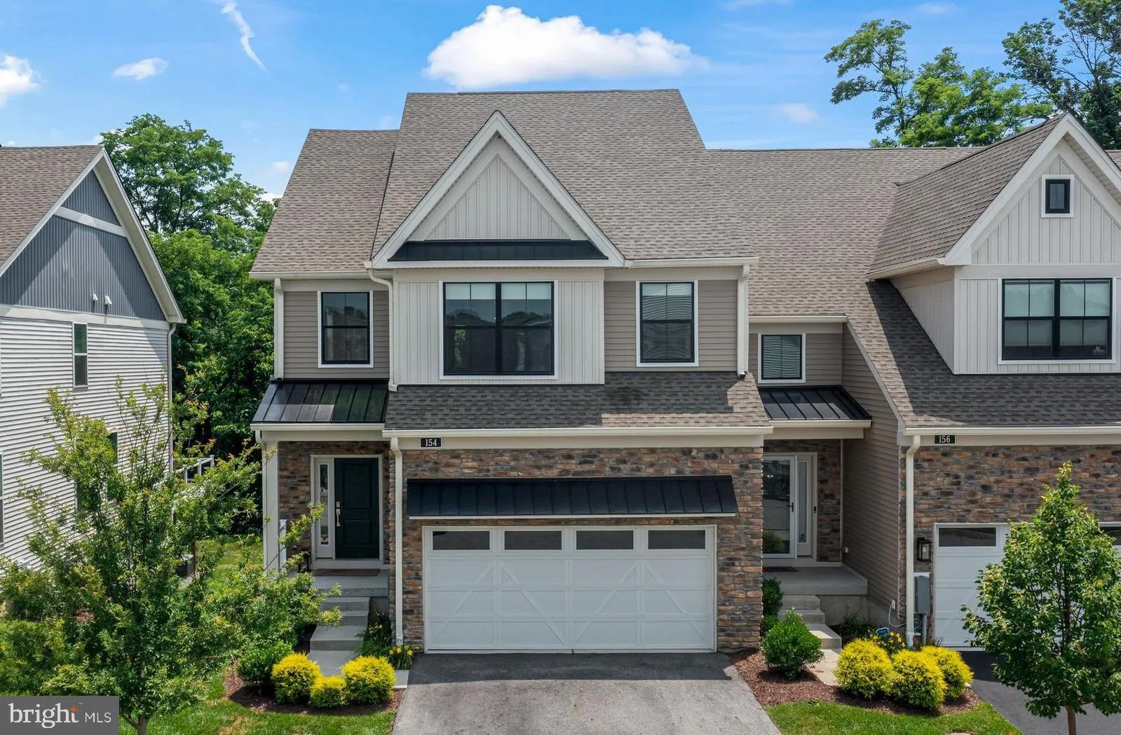 Media, Pennsylvania 19063, United States, 3 Bedrooms Bedrooms, ,4 BathroomsBathrooms,Residential,Pending,207527