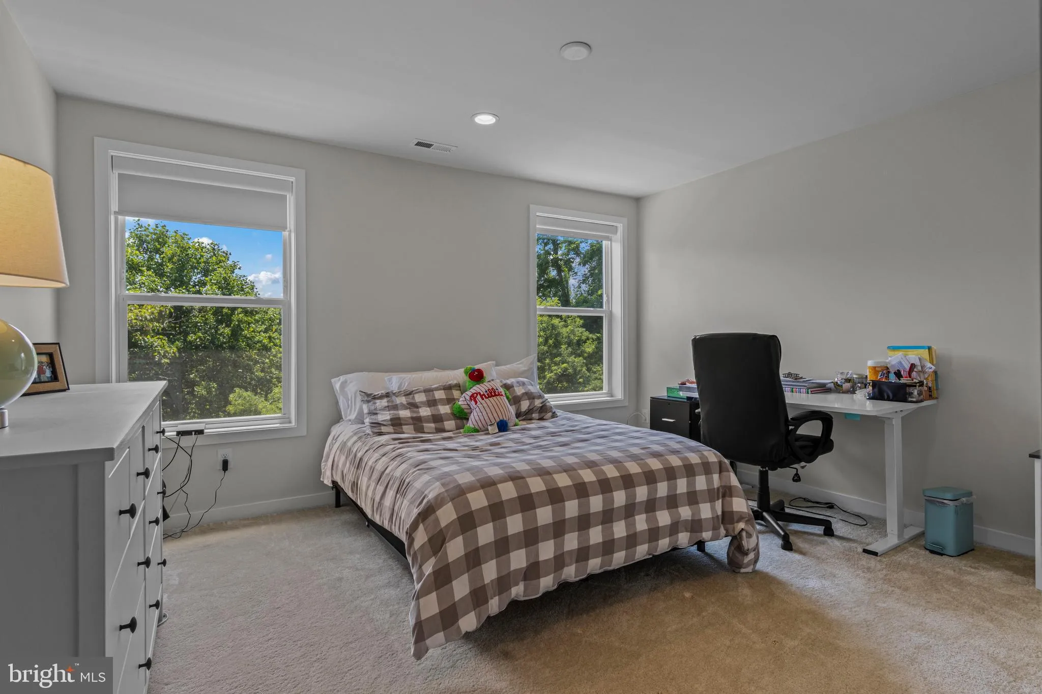 Media, Pennsylvania 19063, United States, 3 Bedrooms Bedrooms, ,4 BathroomsBathrooms,Residential,Pending,207527