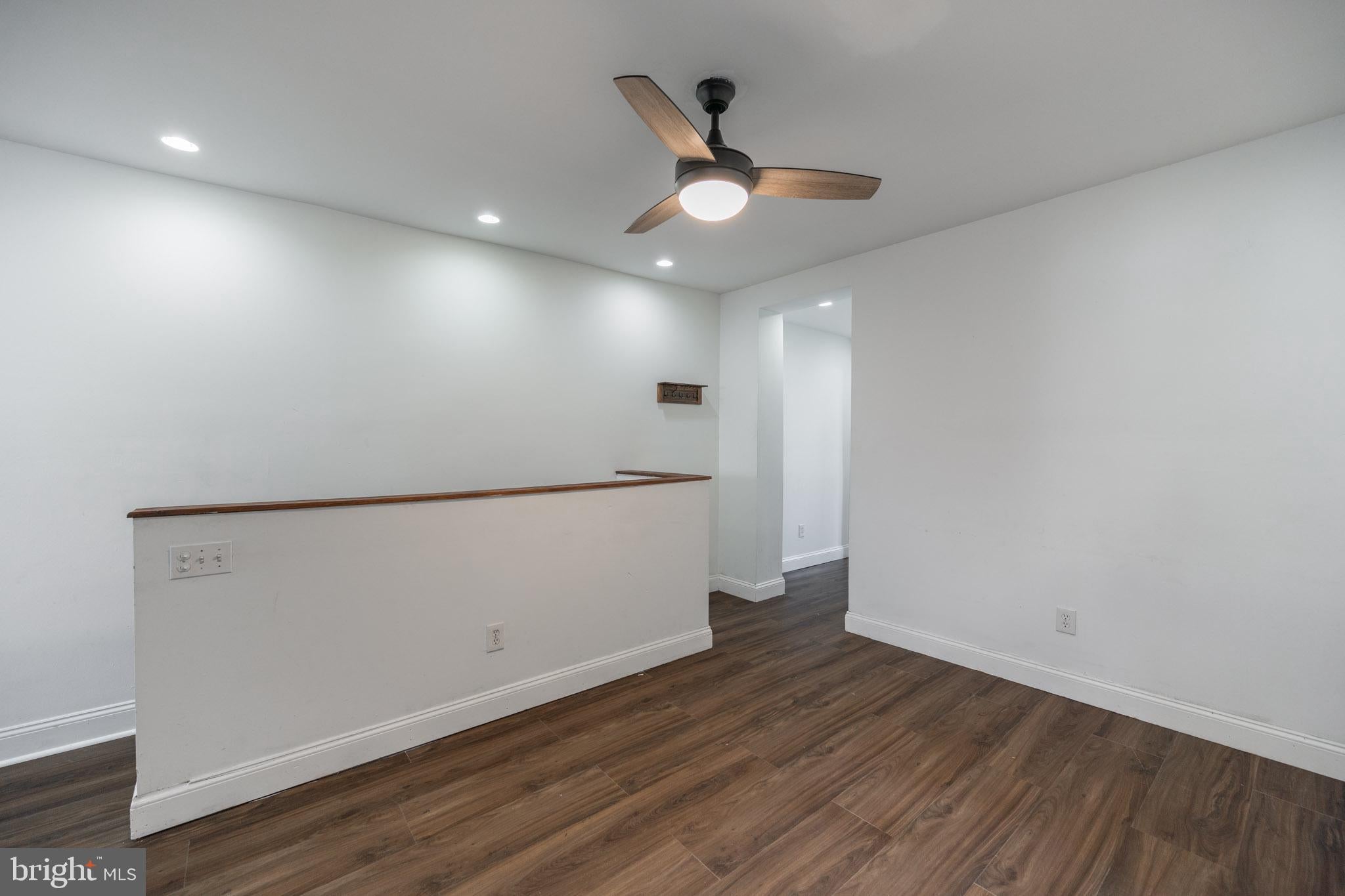 2635 E SOMERSET STREET UNIT 2